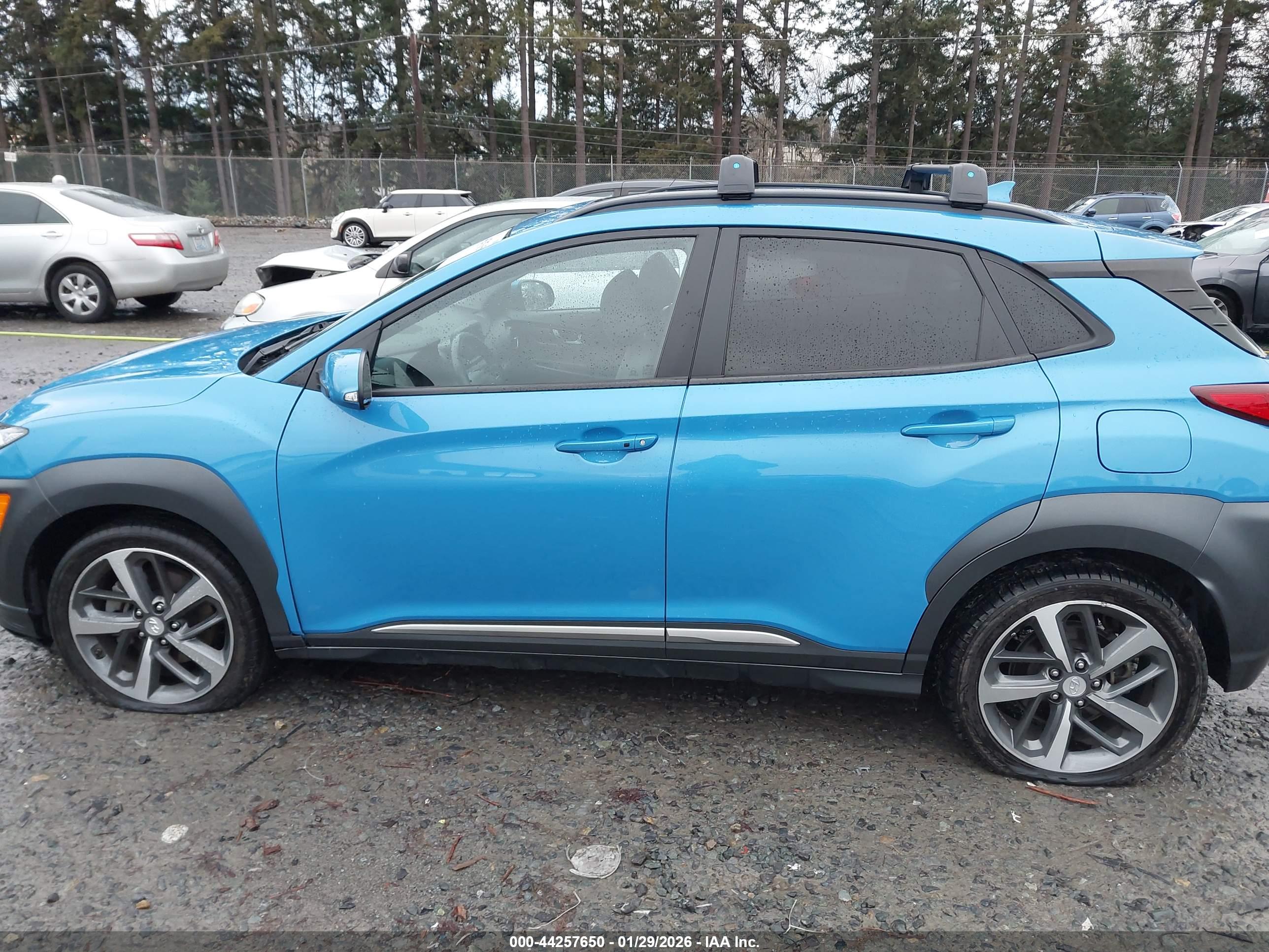 HYUNDAI KONA image 6