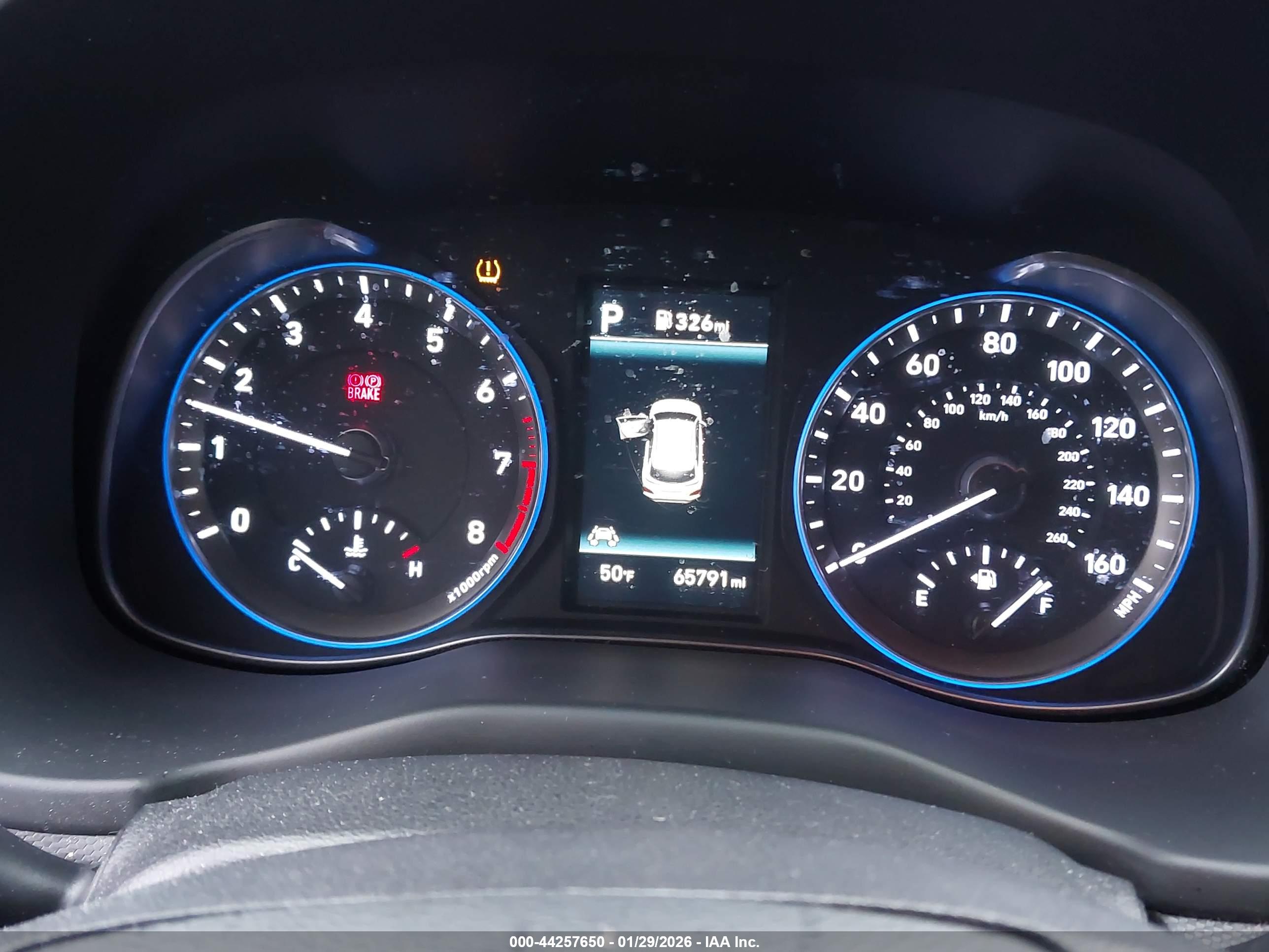 HYUNDAI KONA image 7