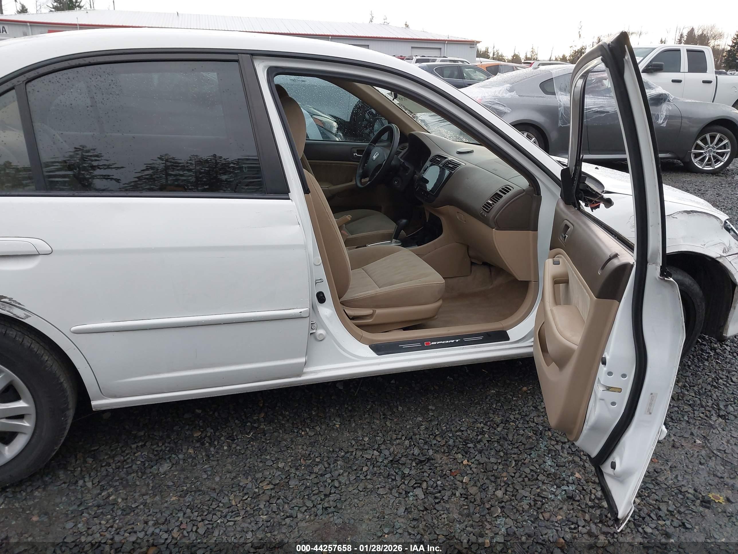 HONDA CIVIC image 5