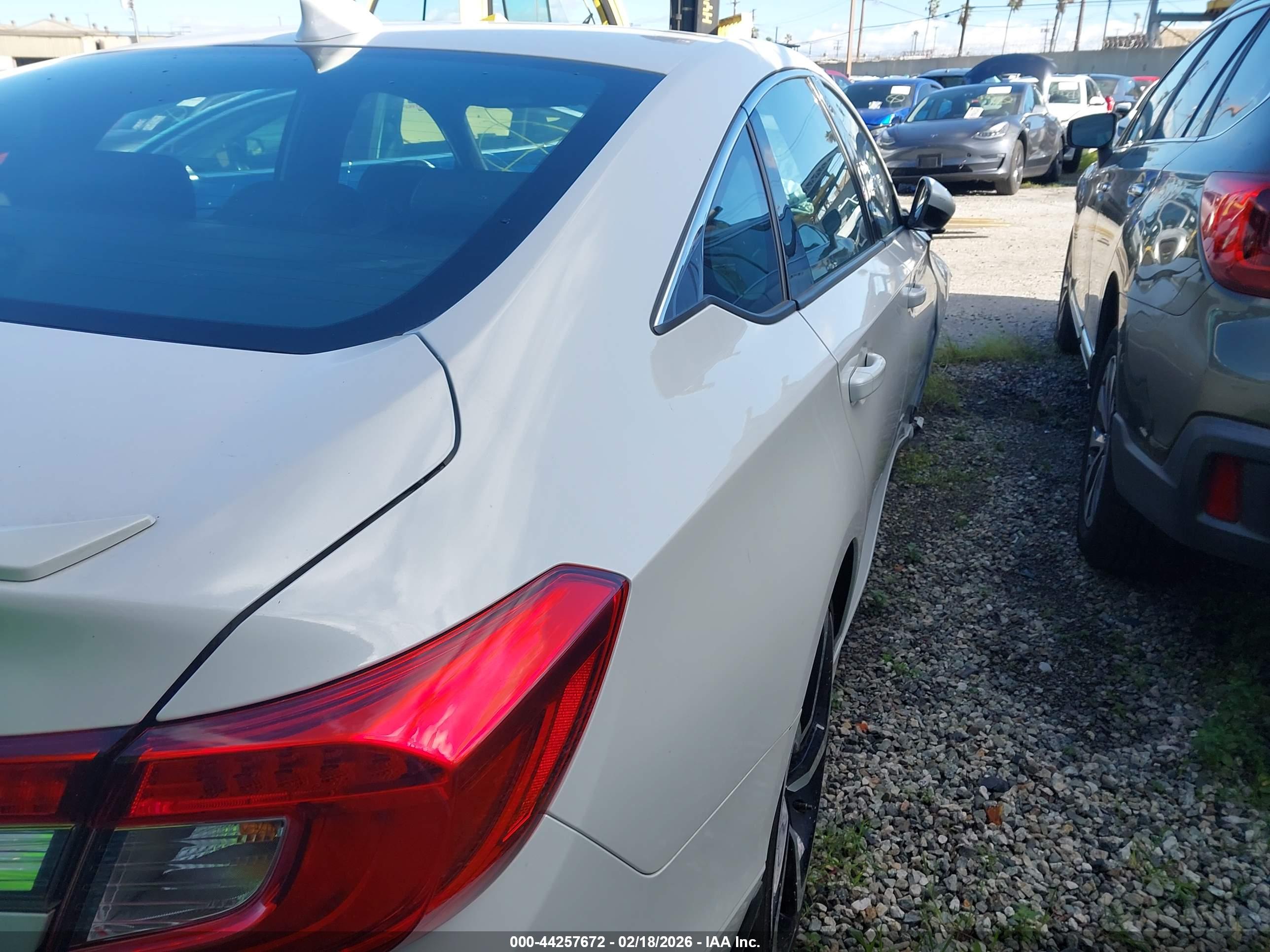 HONDA ACCORD image 4