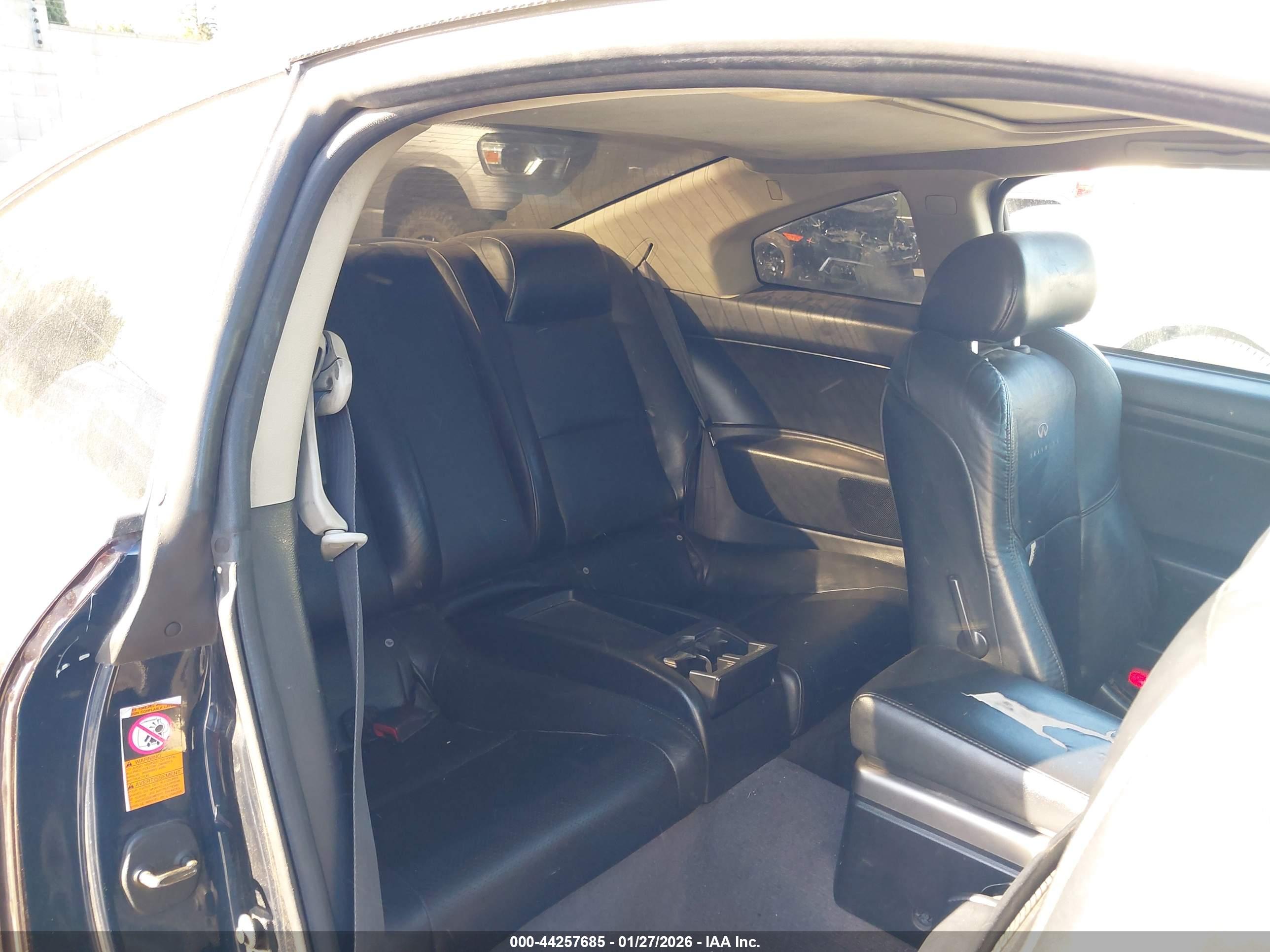 INFINITI G35 image 8