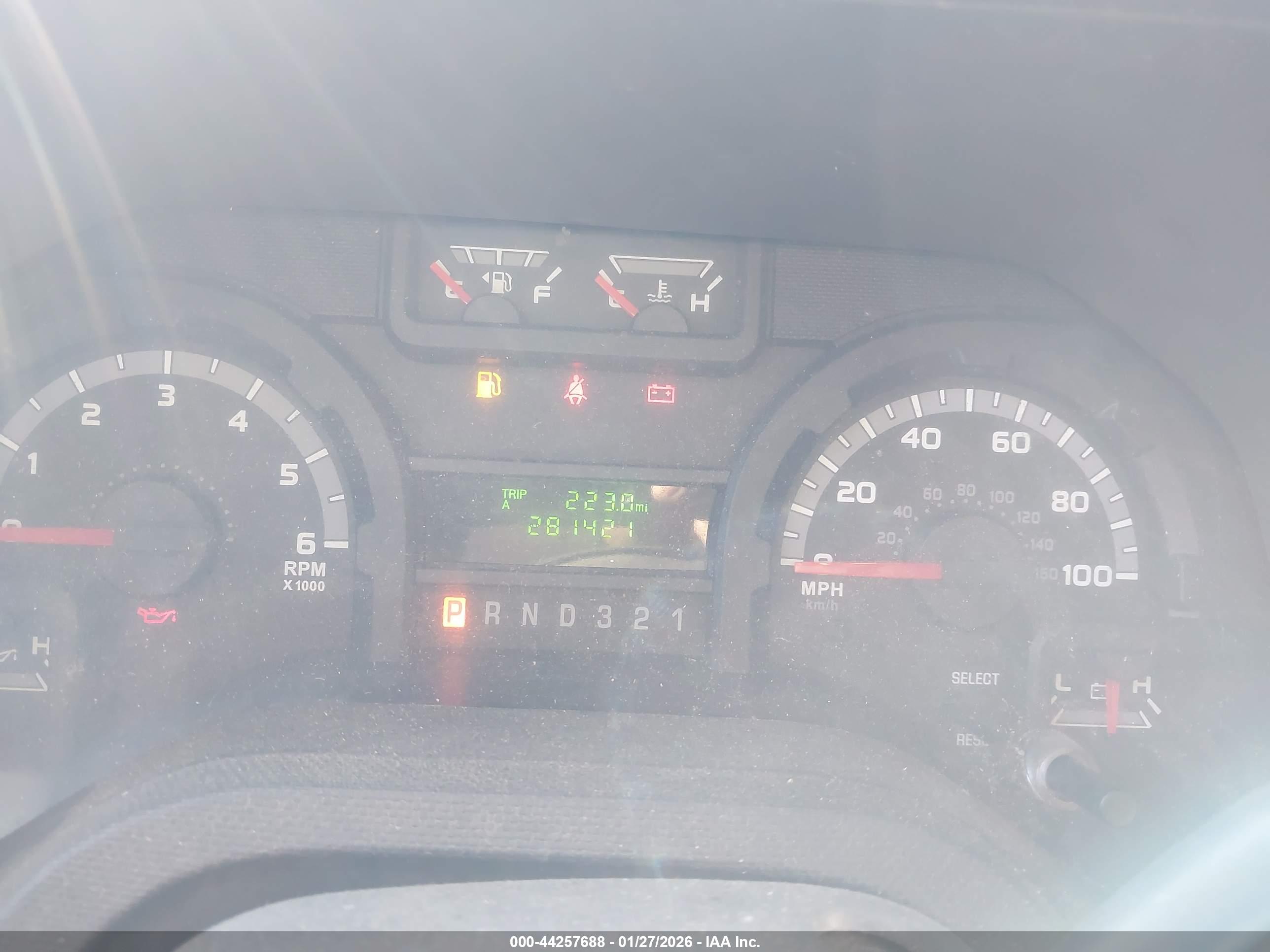 FORD E-350 image 6