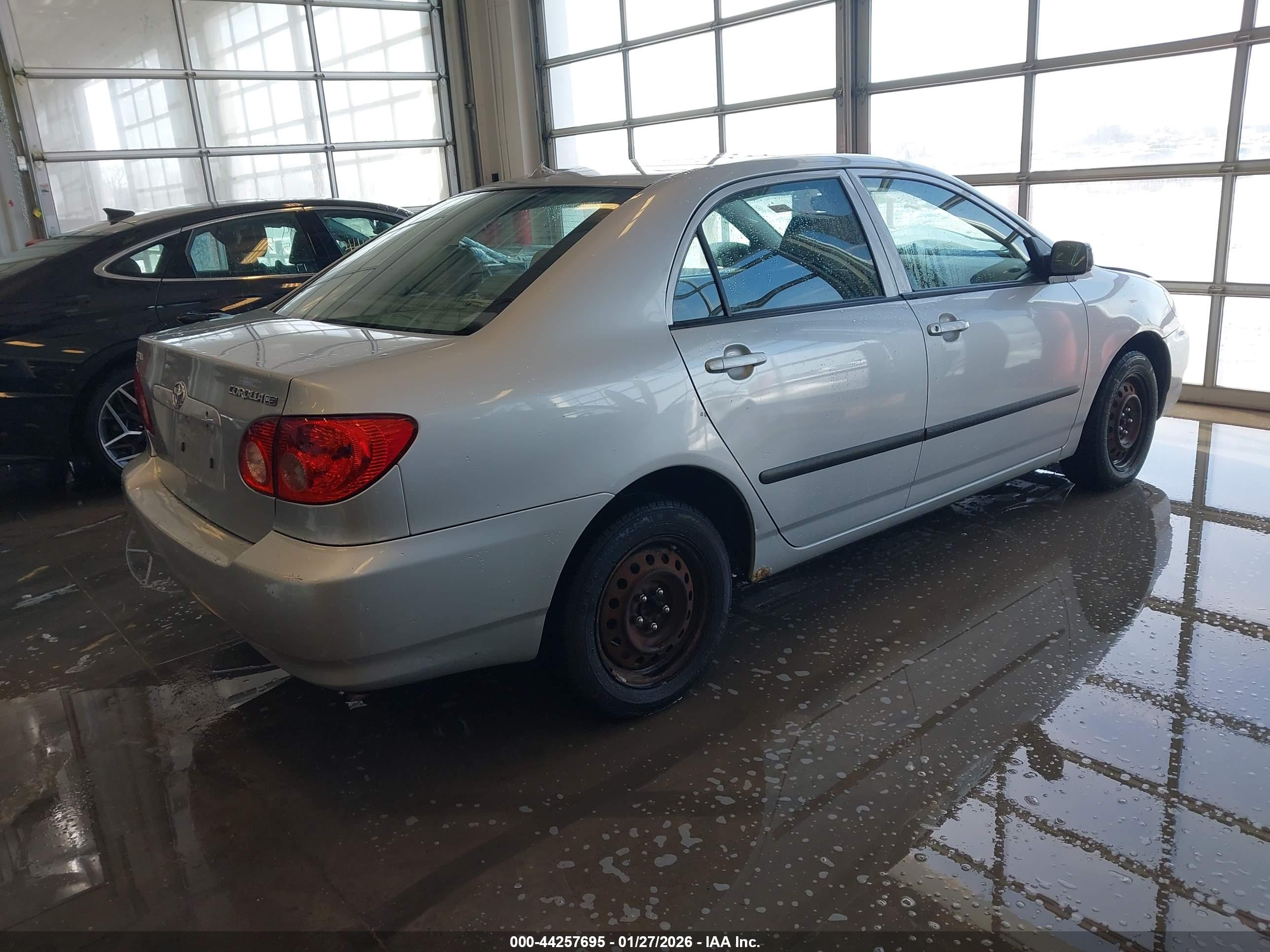 TOYOTA COROLLA image 4