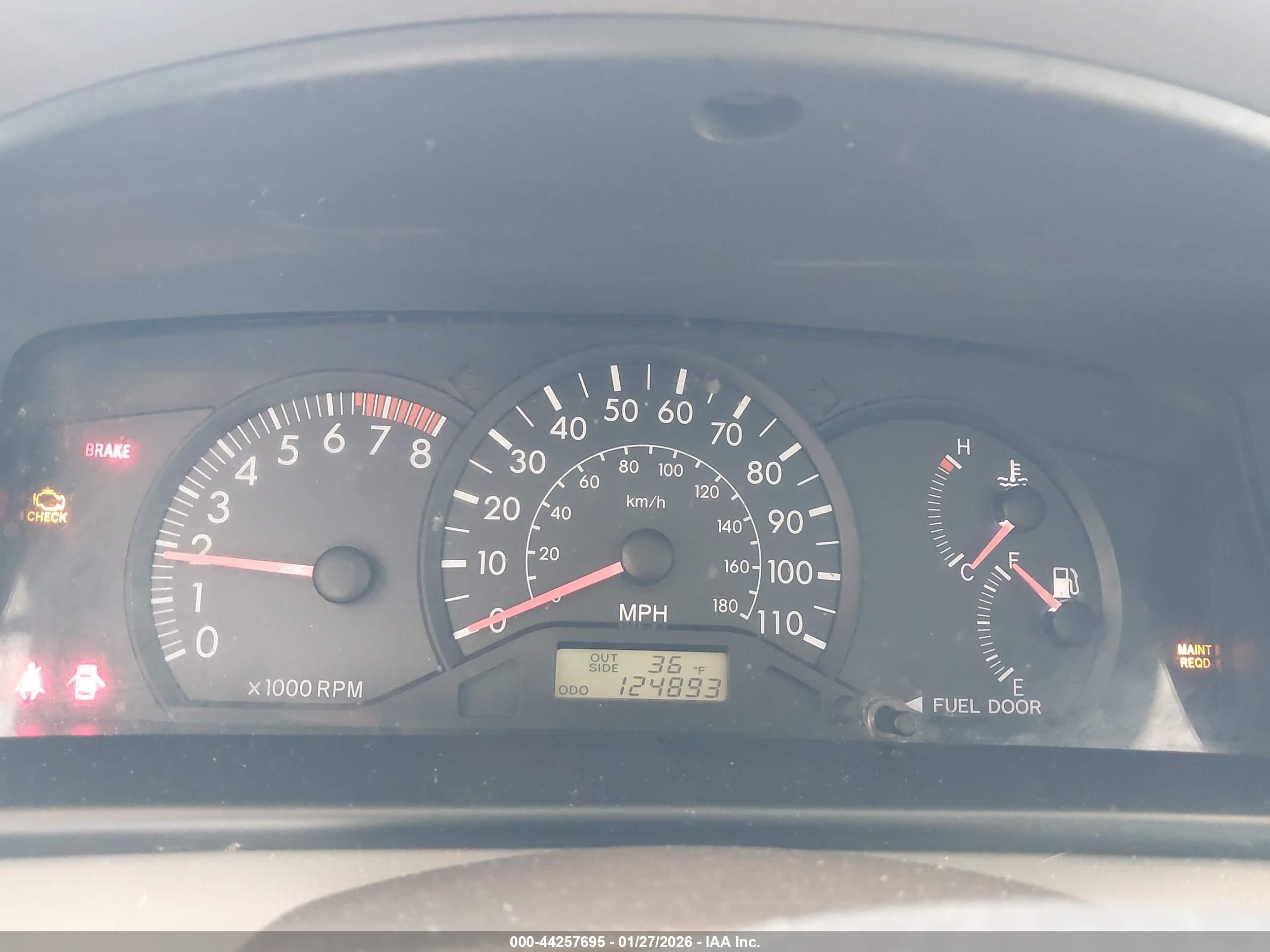 TOYOTA COROLLA image 7