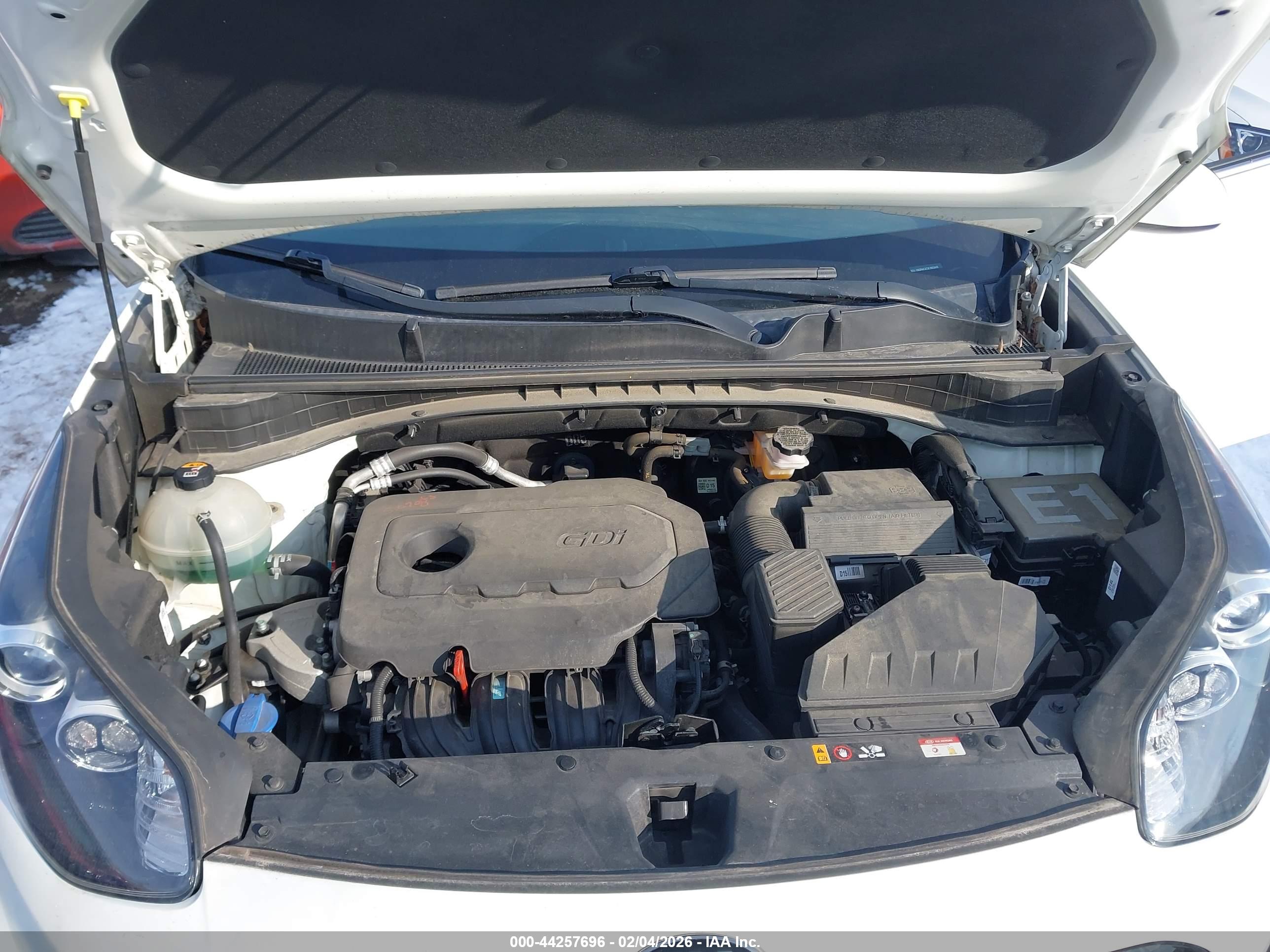 KIA SPORTAGE image 10