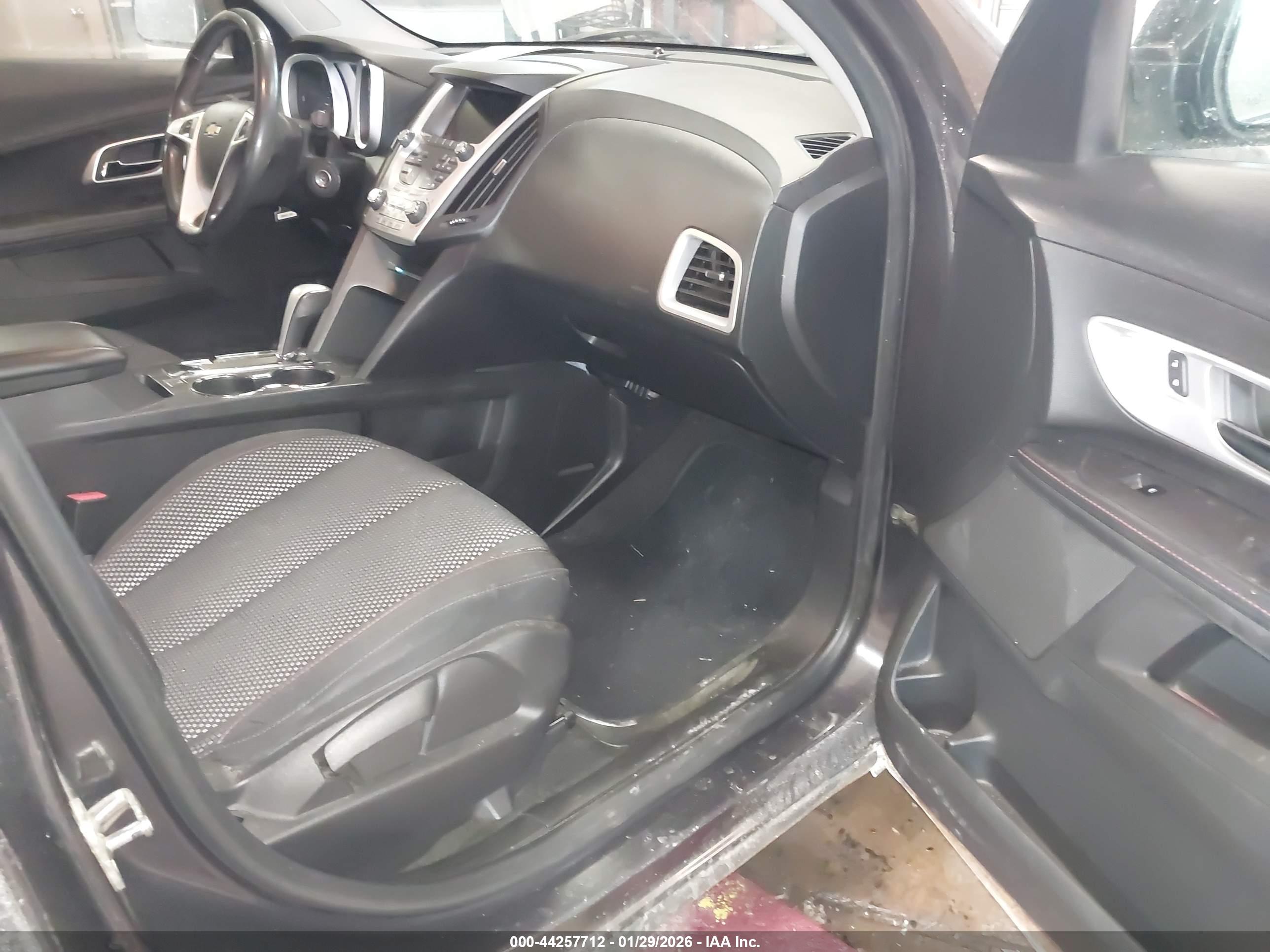 CHEVROLET EQUINOX image 5