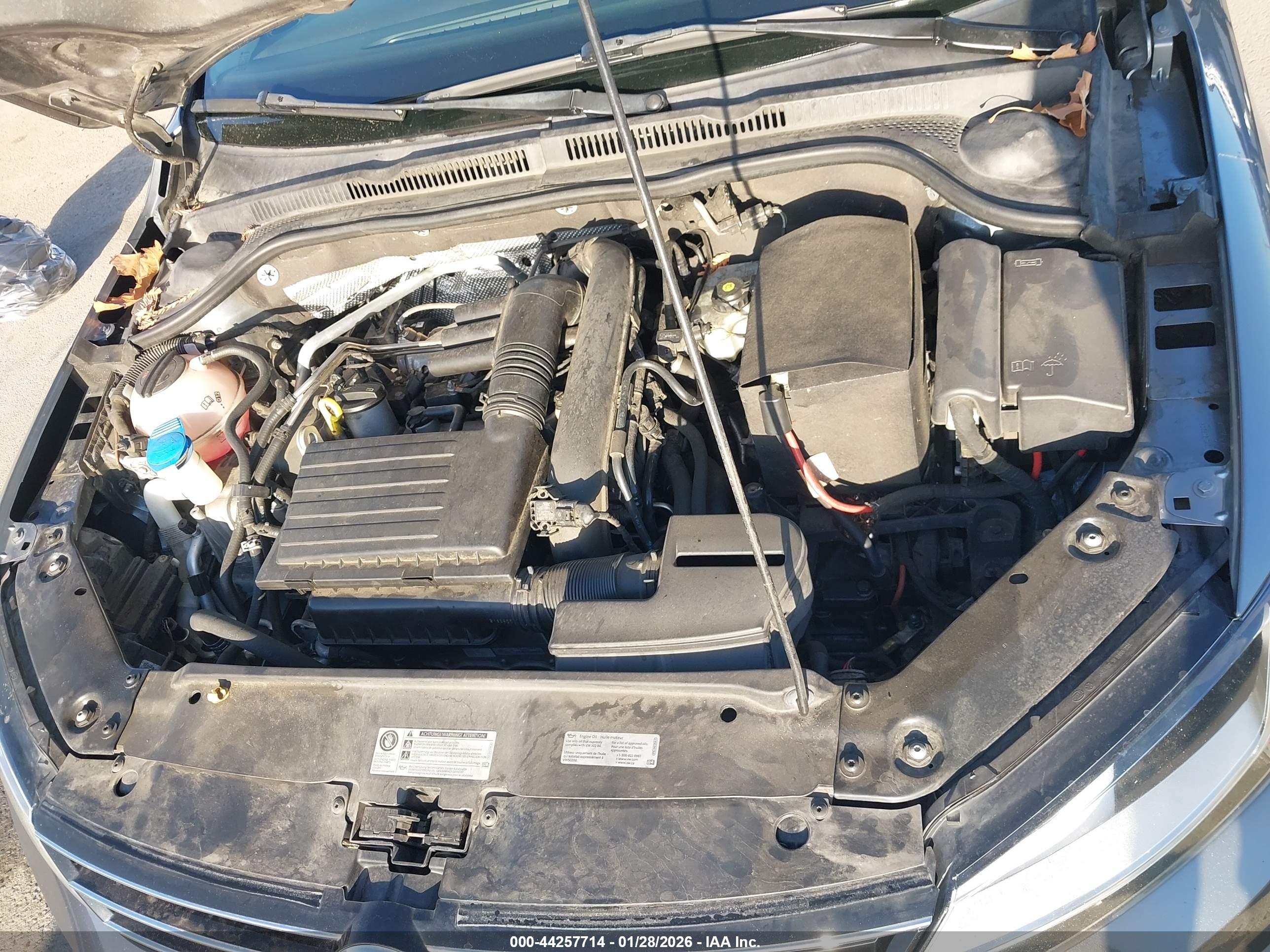 VOLKSWAGEN JETTA image 10