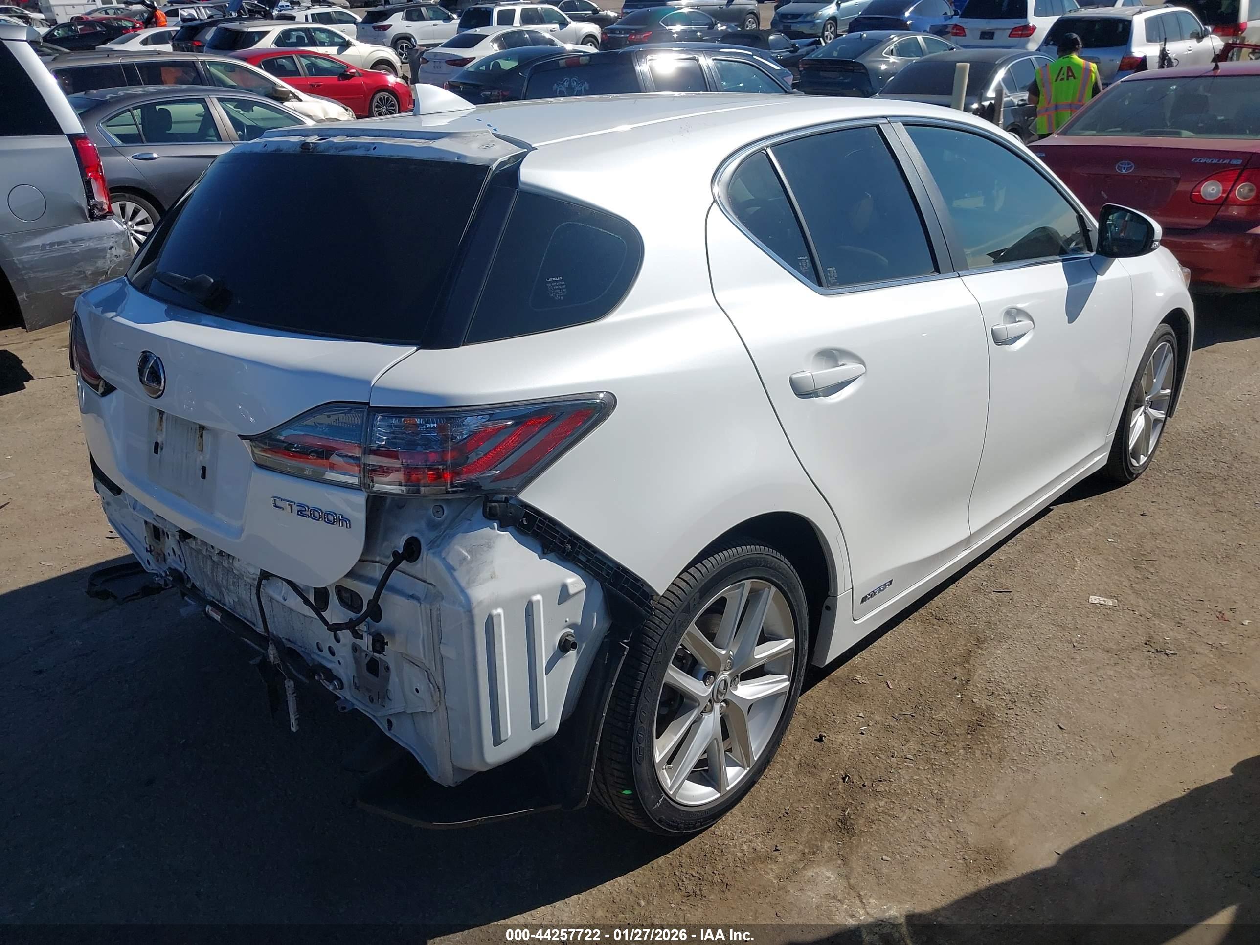 LEXUS CT image 4