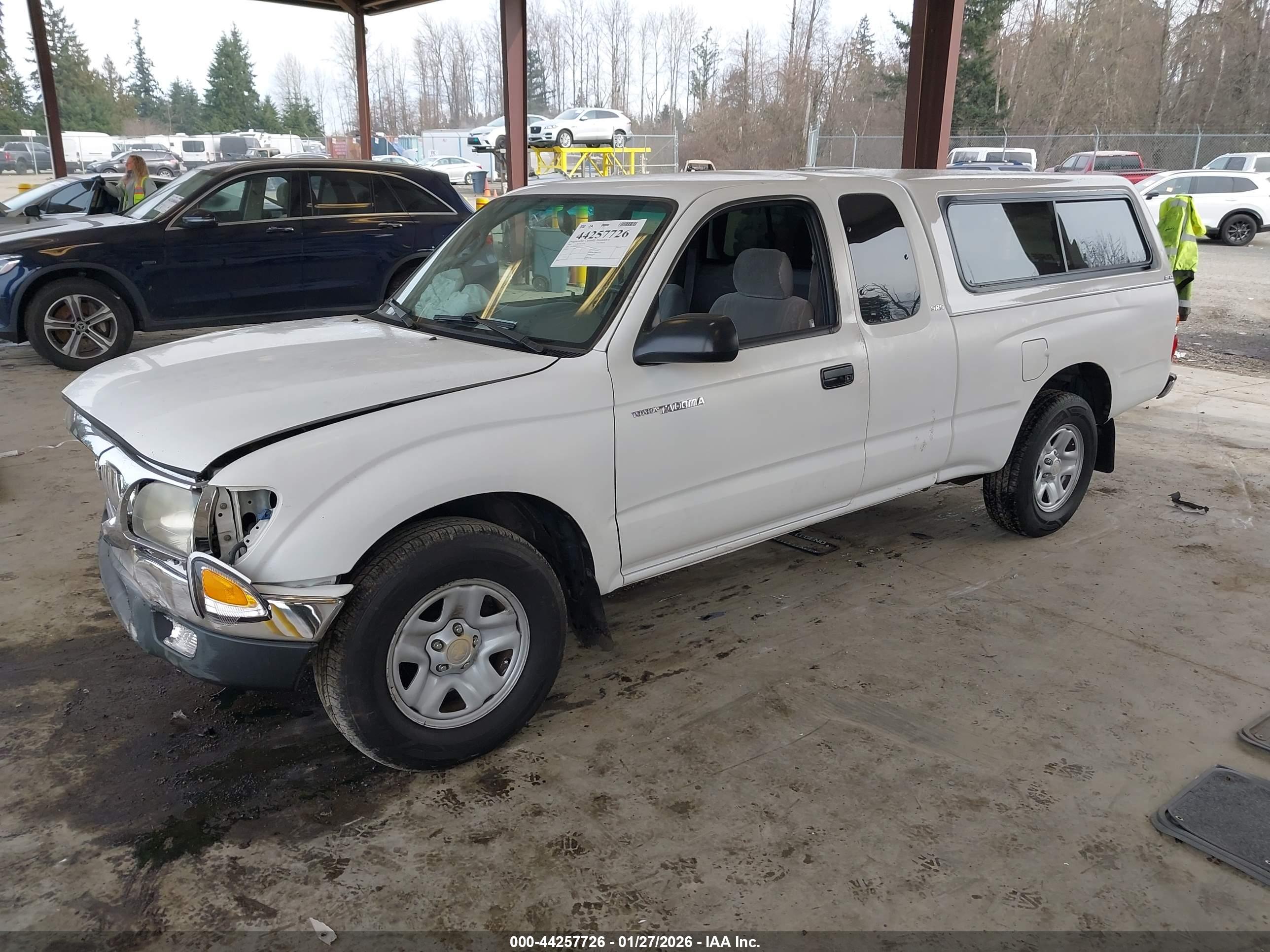 TOYOTA TACOMA image 2