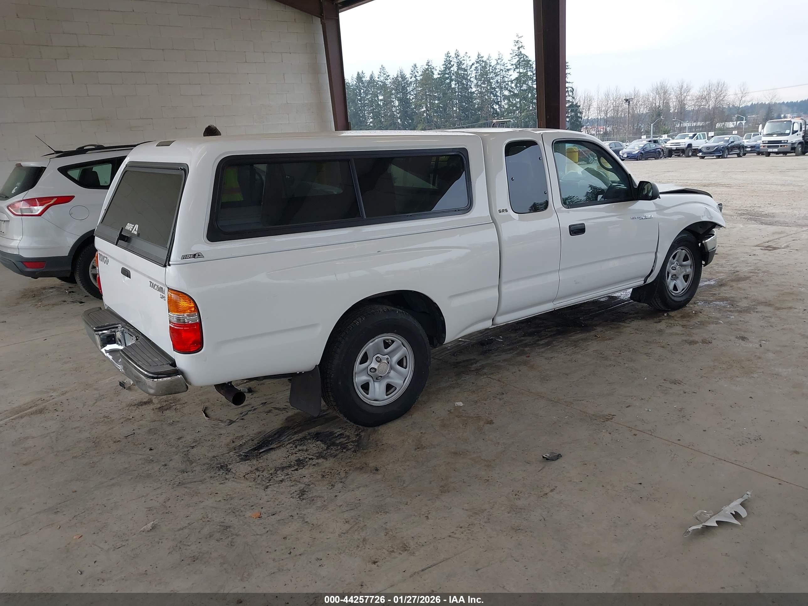 TOYOTA TACOMA image 4