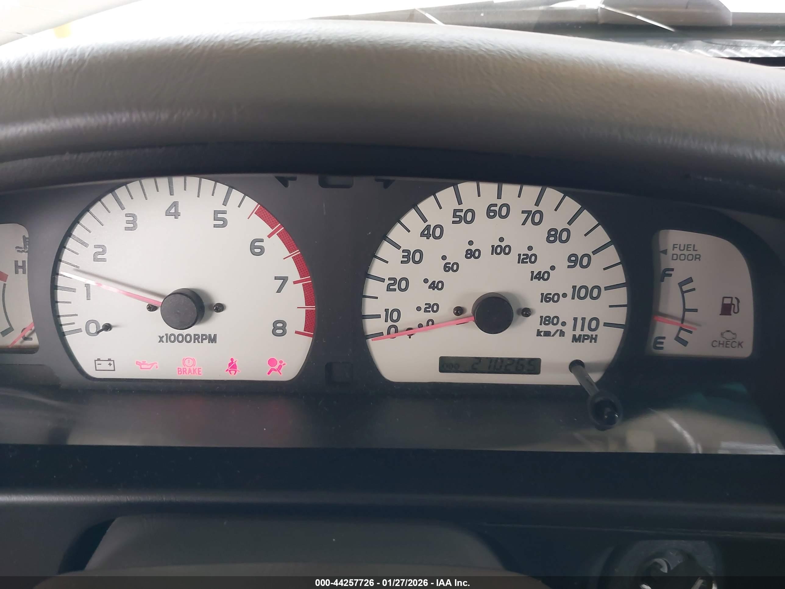 TOYOTA TACOMA image 7
