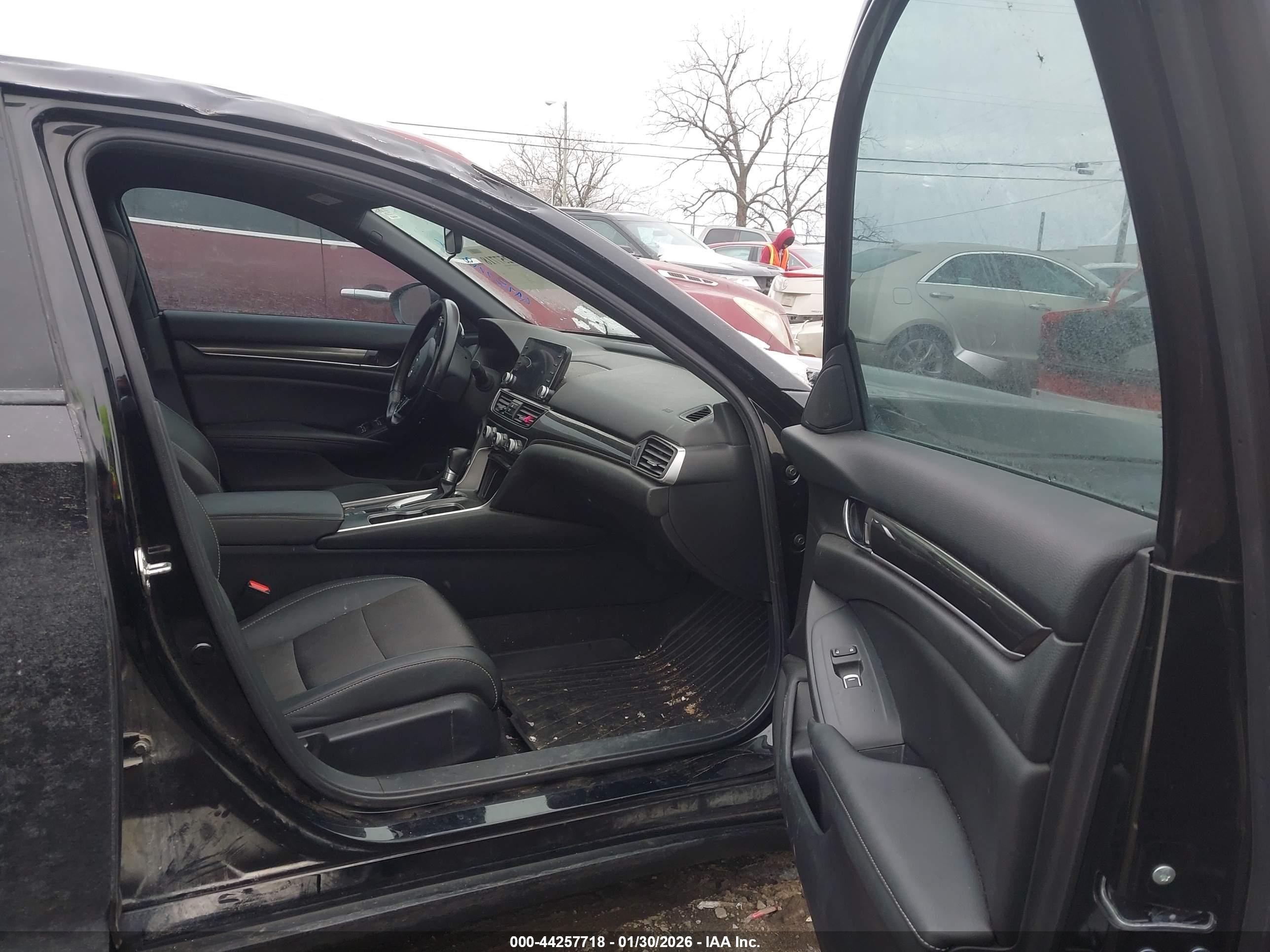HONDA ACCORD image 5