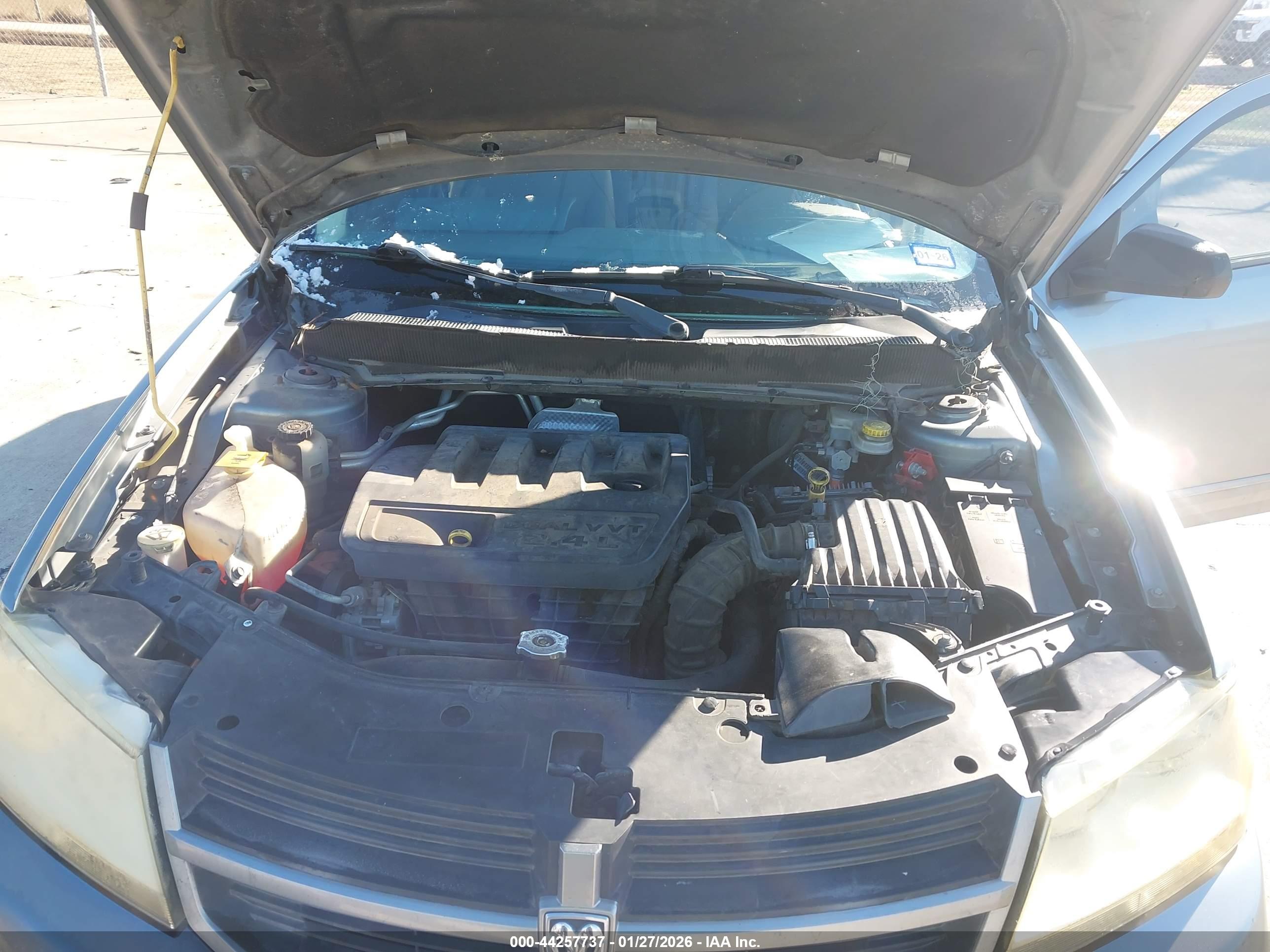 DODGE AVENGER image 10