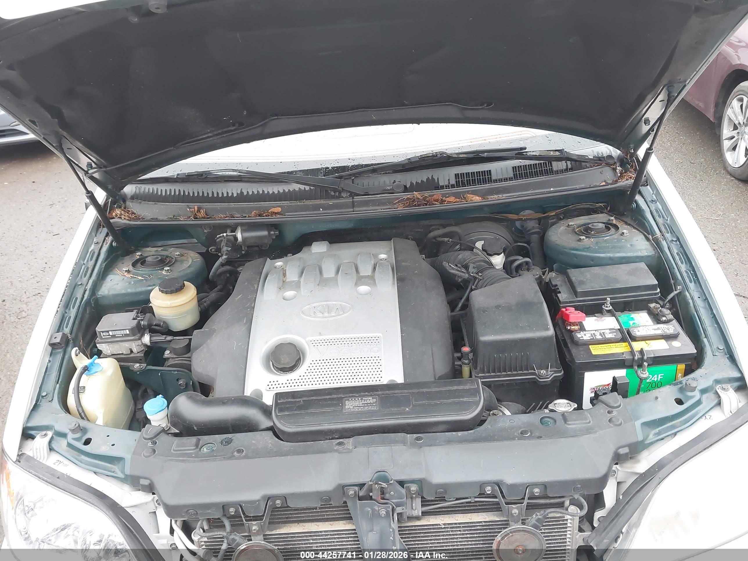 KIA SEDONA image 10