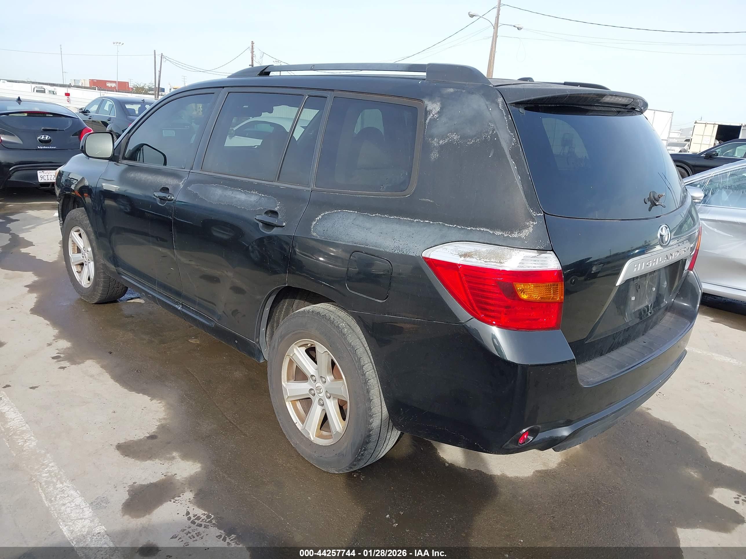 TOYOTA HIGHLANDER image 3