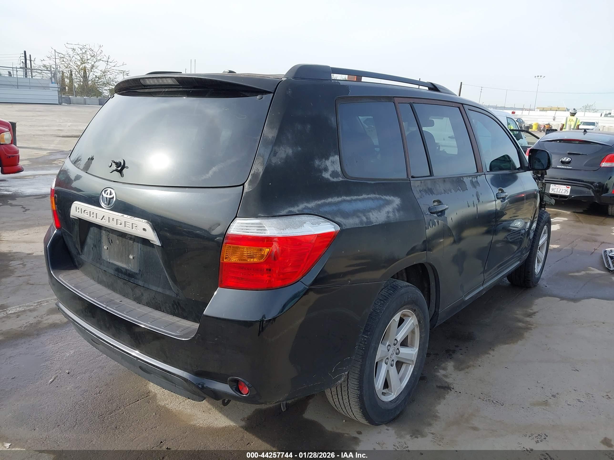 TOYOTA HIGHLANDER image 4
