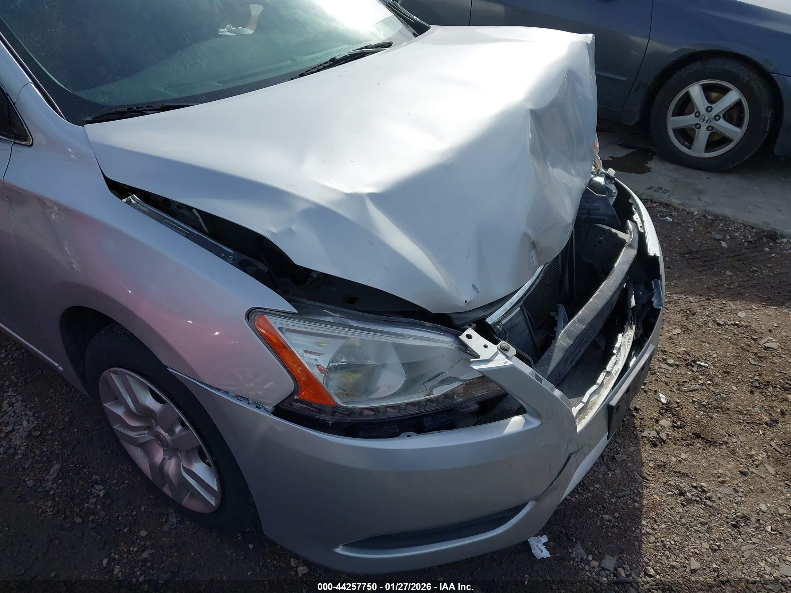 NISSAN SENTRA image 6