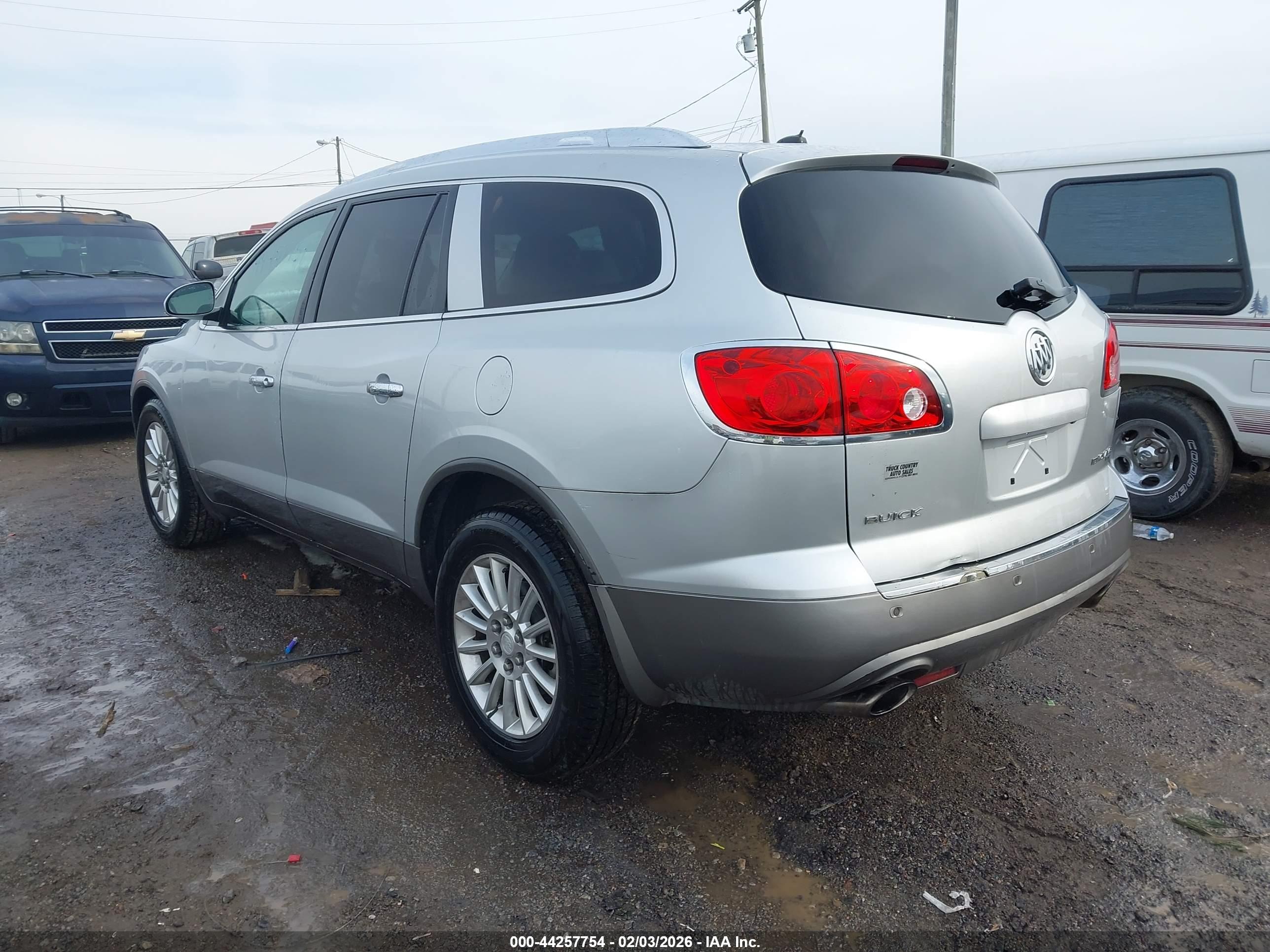 BUICK ENCLAVE image 3