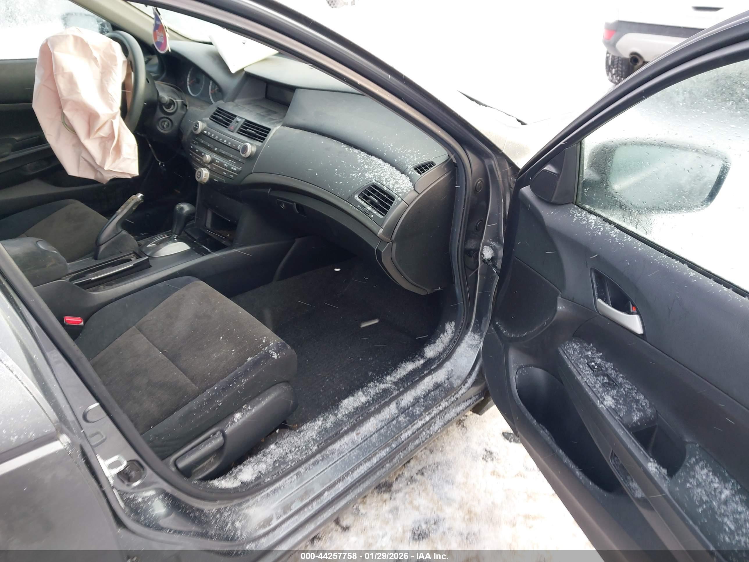 HONDA ACCORD image 5