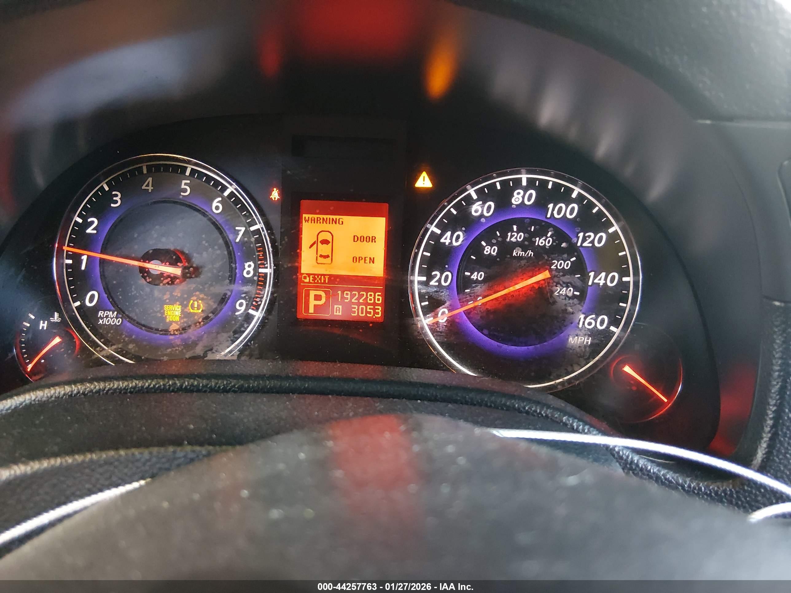 INFINITI G37 image 7