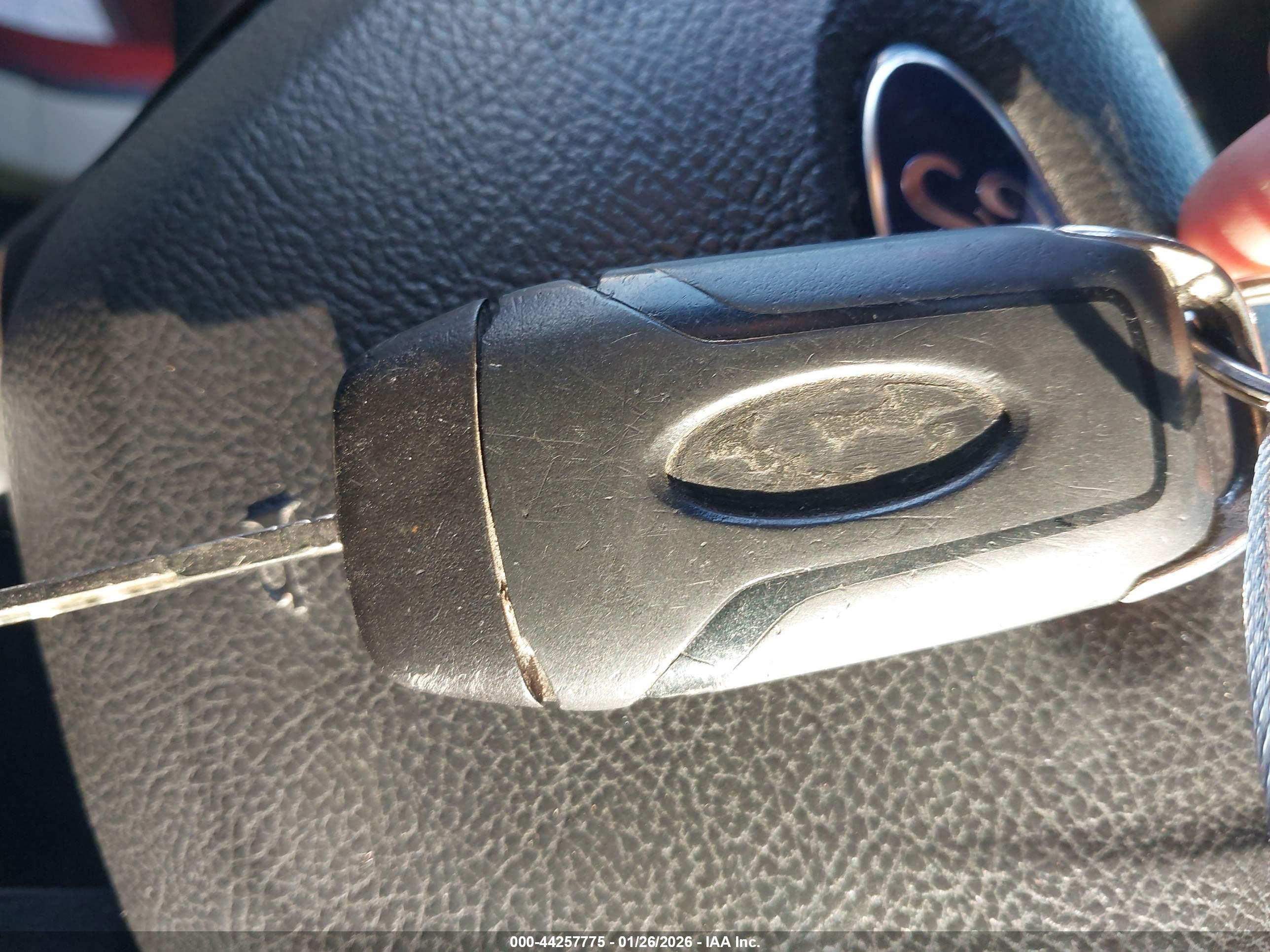 FORD FUSION image 11