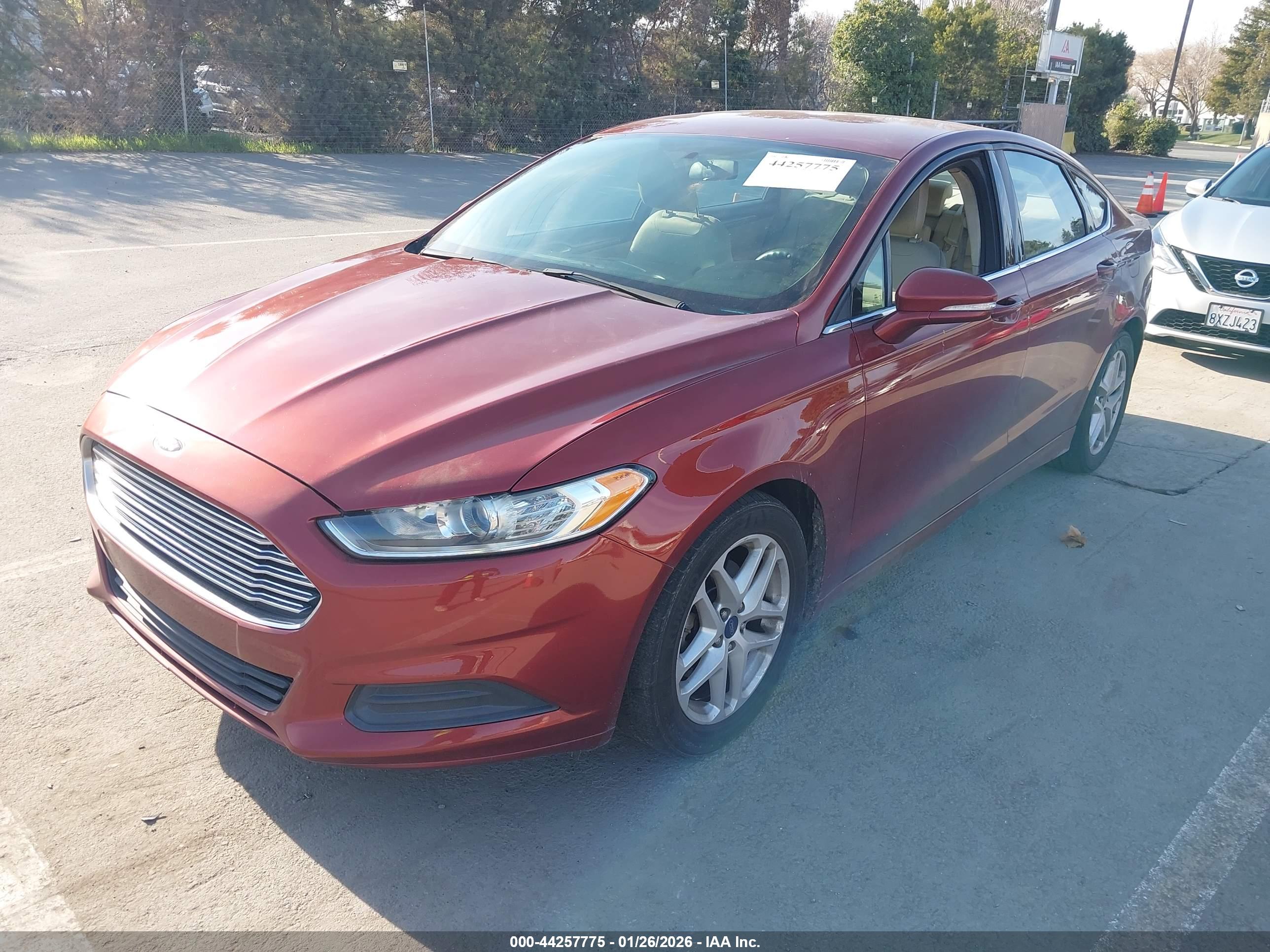FORD FUSION image 2