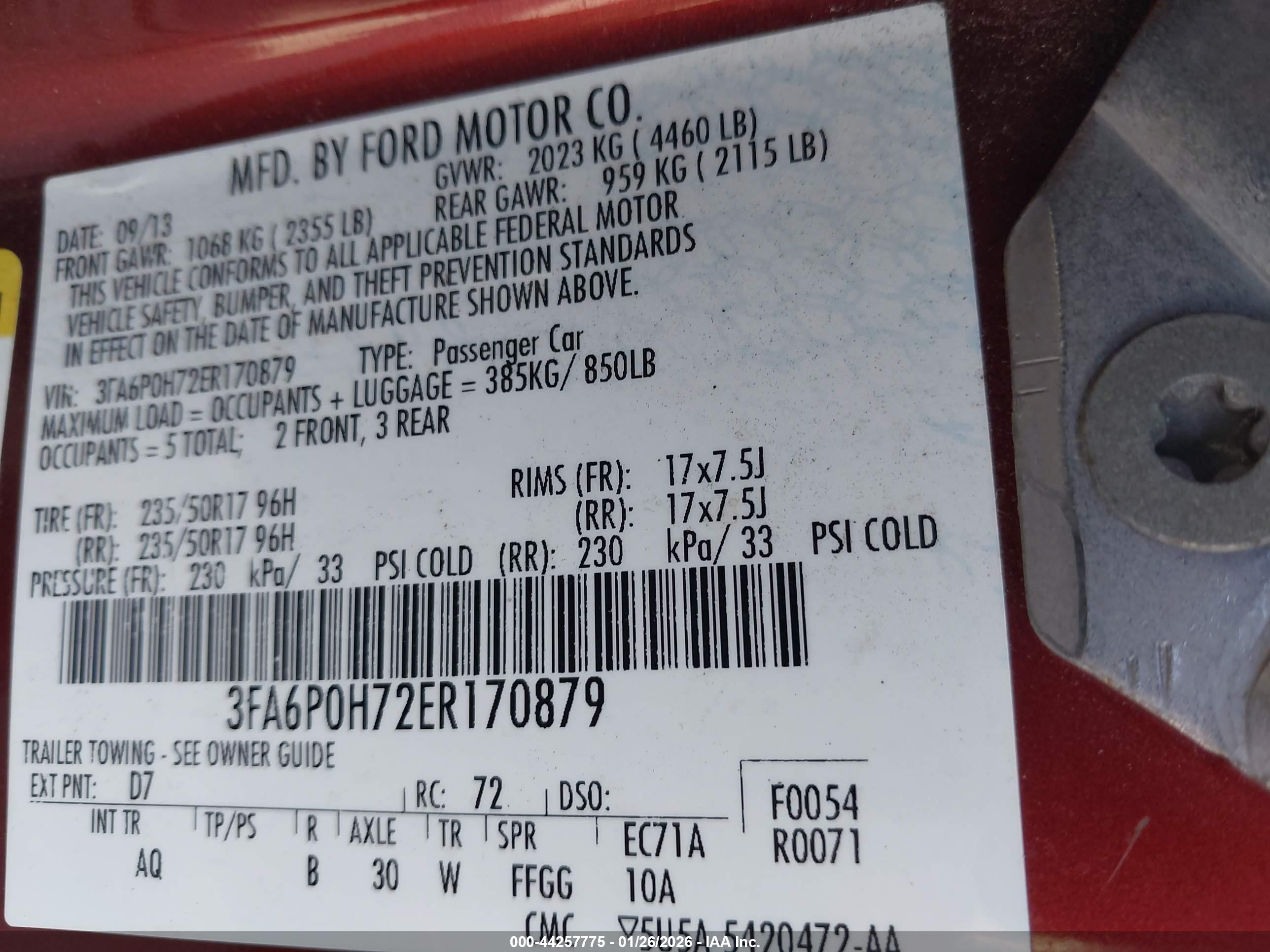 FORD FUSION image 9