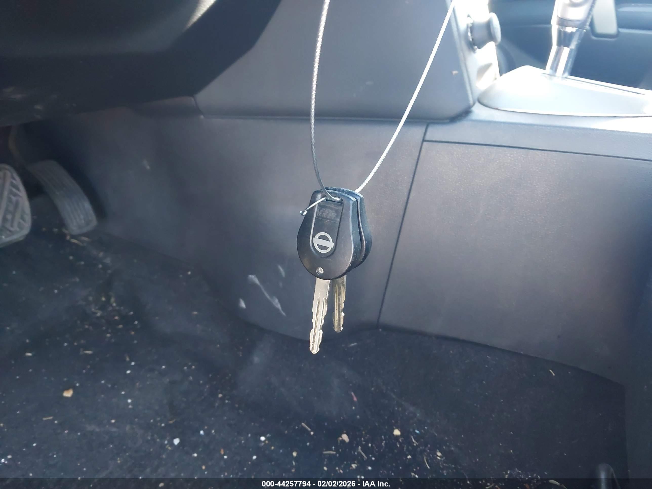 NISSAN ROGUE image 11