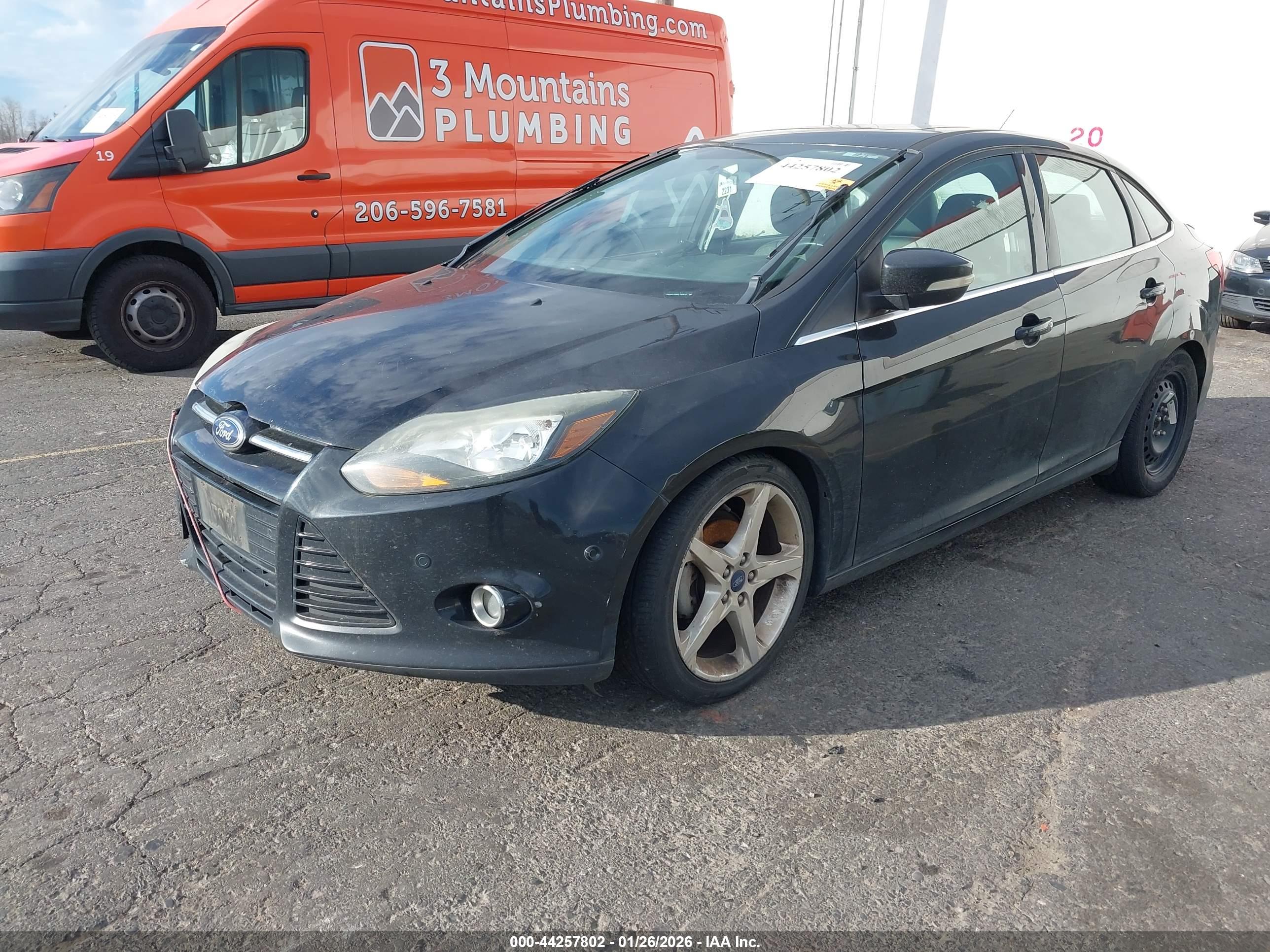 FORD FOCUS image 2