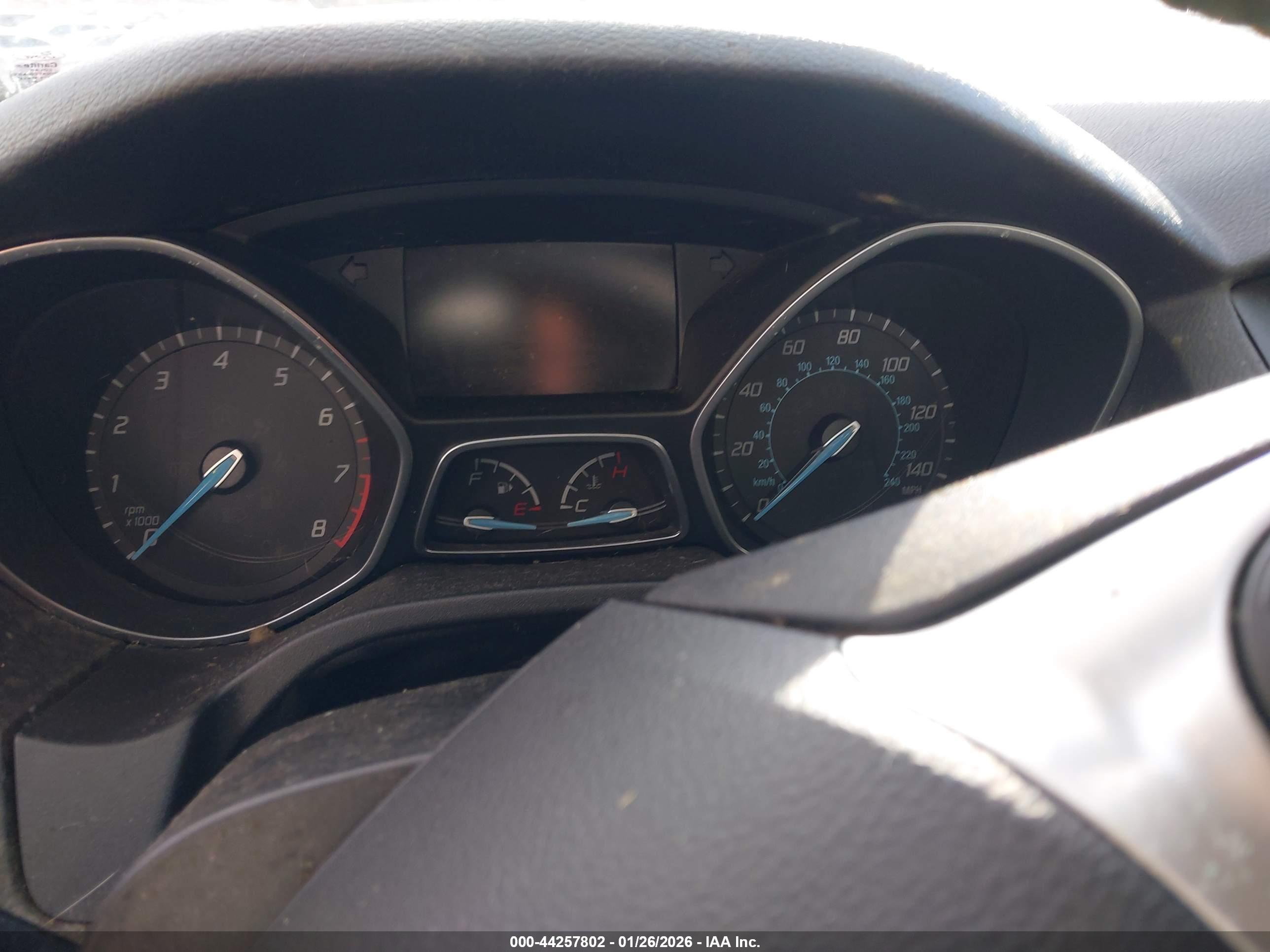 FORD FOCUS image 7