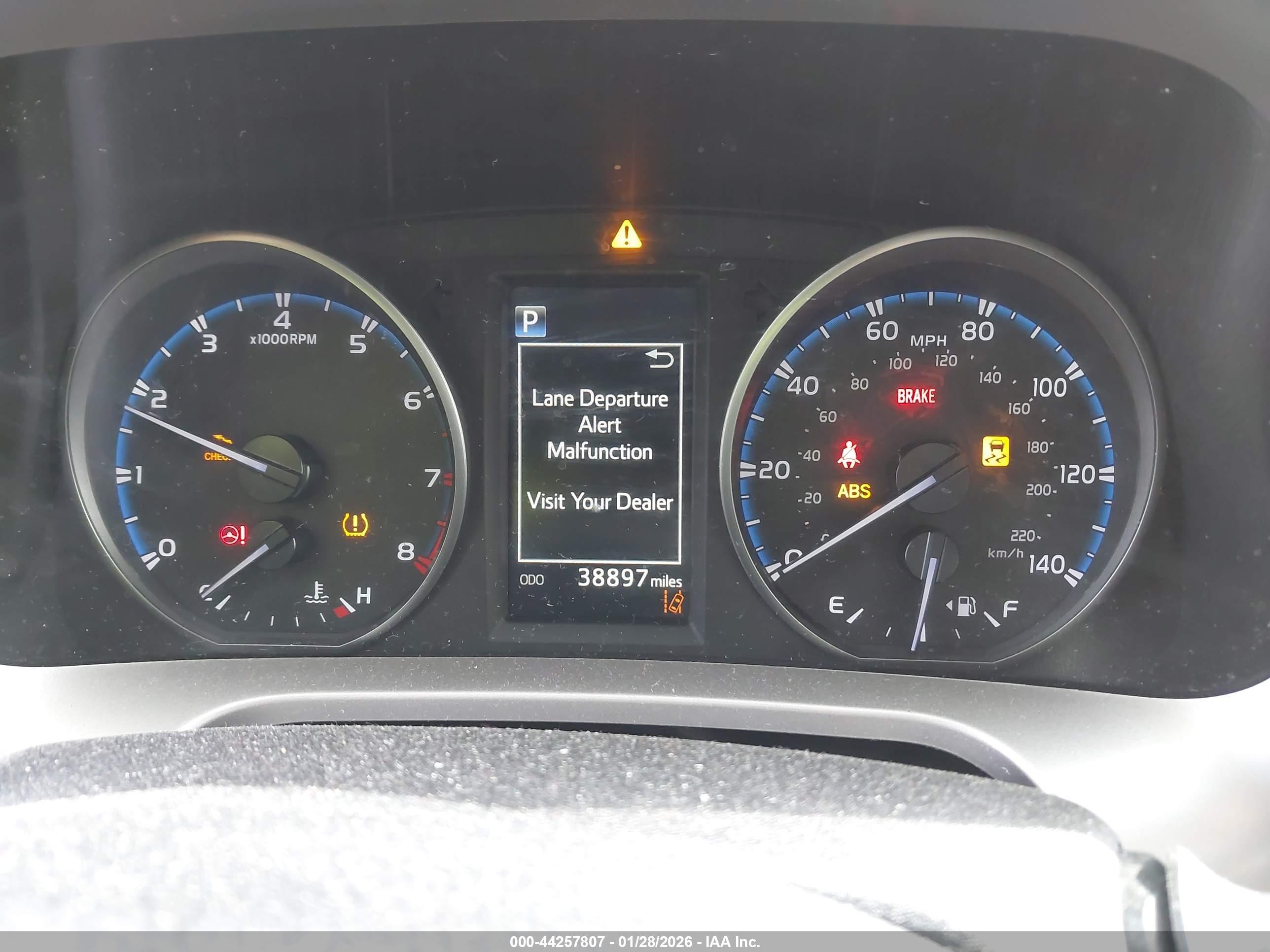 TOYOTA RAV4 image 7