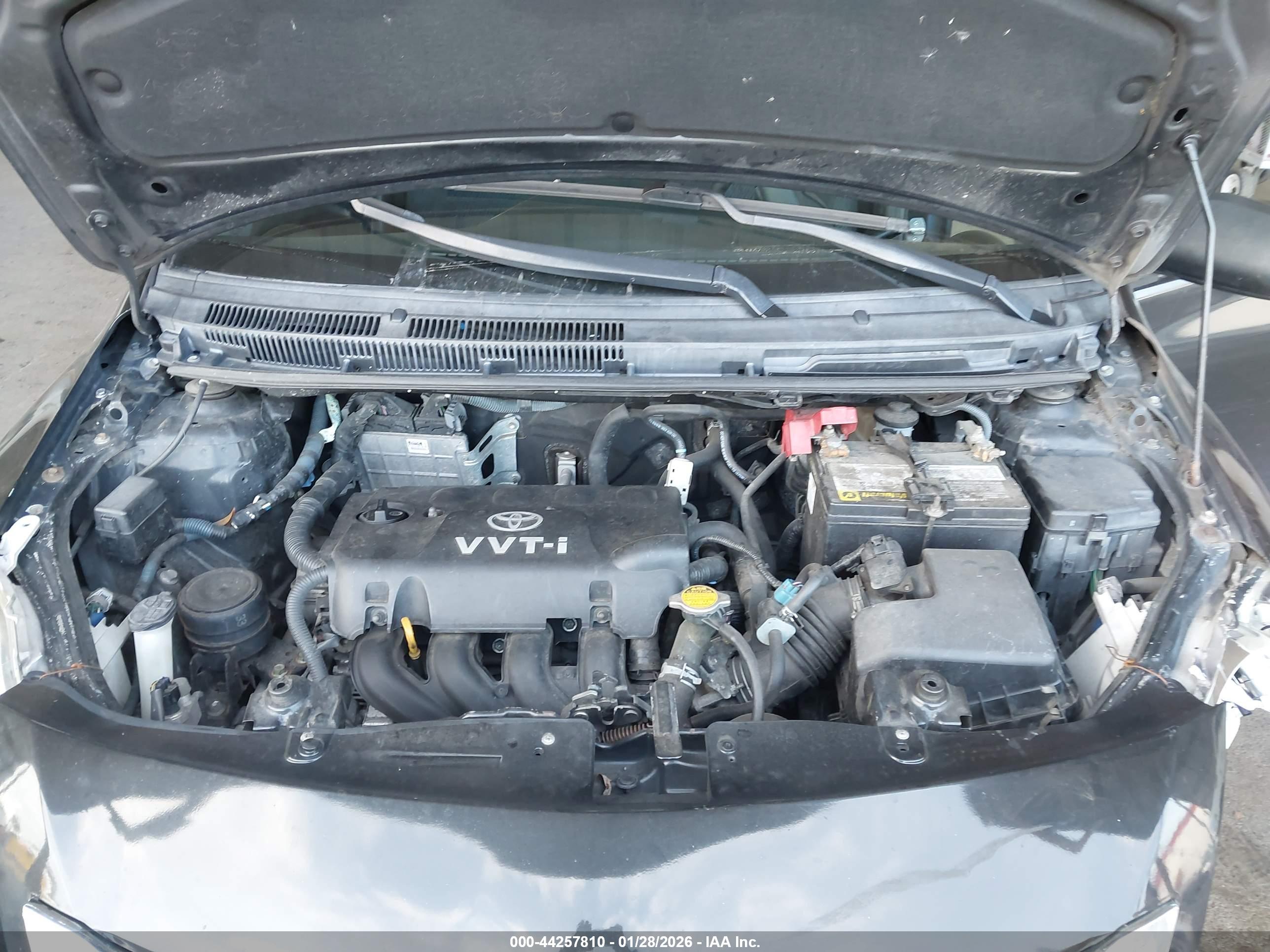 TOYOTA YARIS image 10