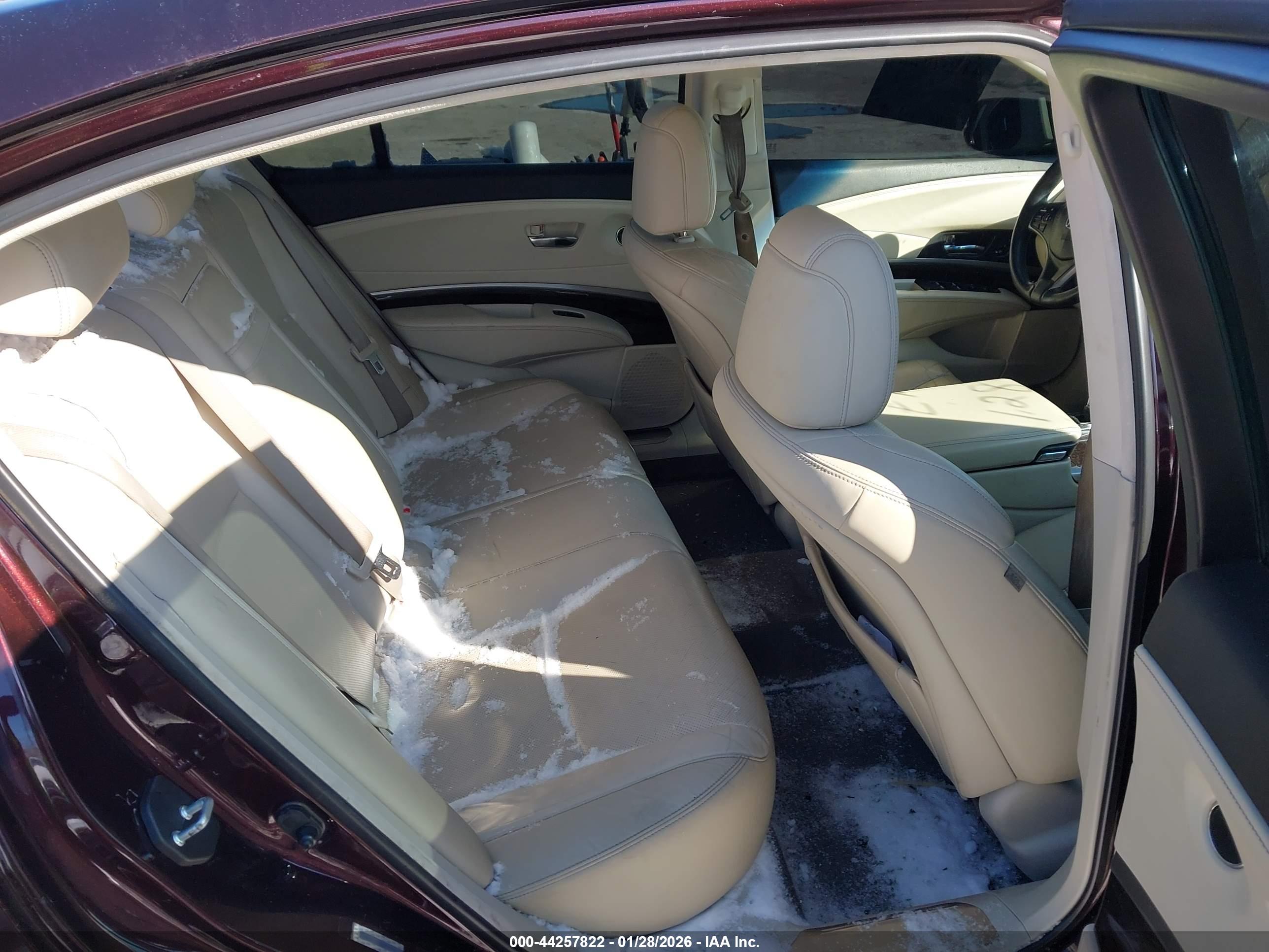 ACURA RLX image 8