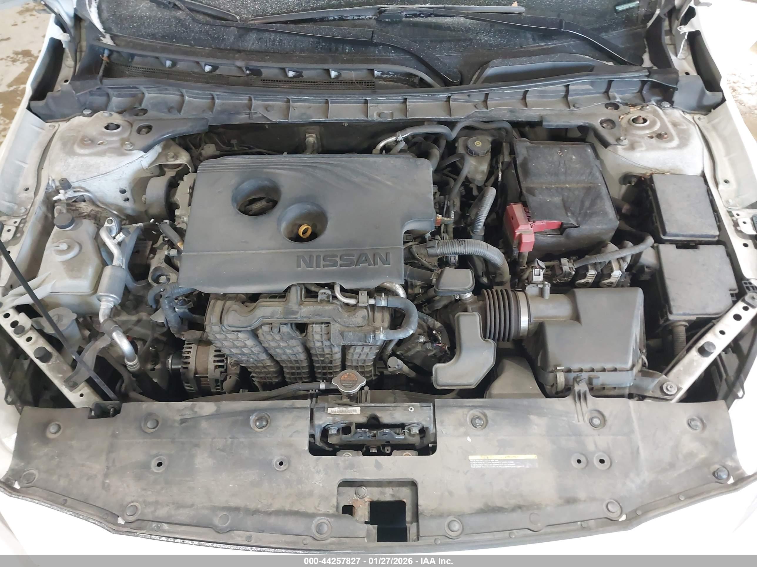 NISSAN ALTIMA image 10