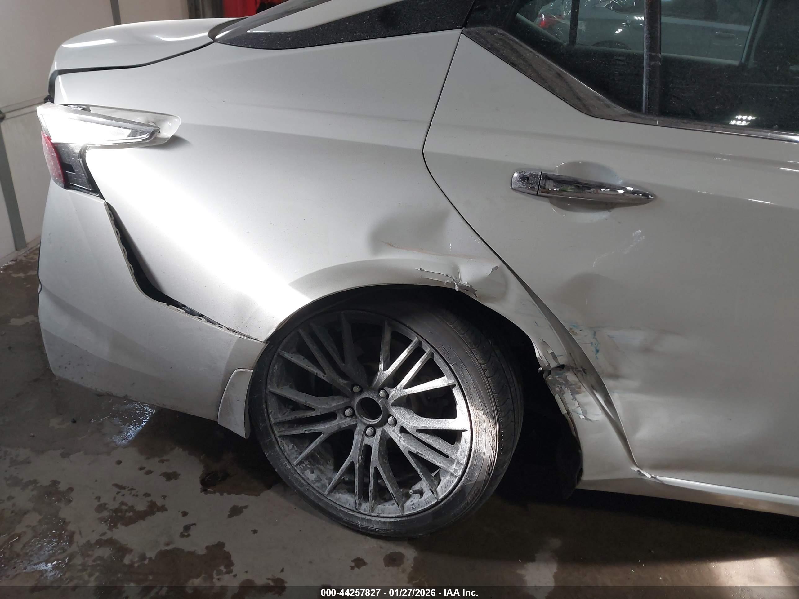 NISSAN ALTIMA image 6