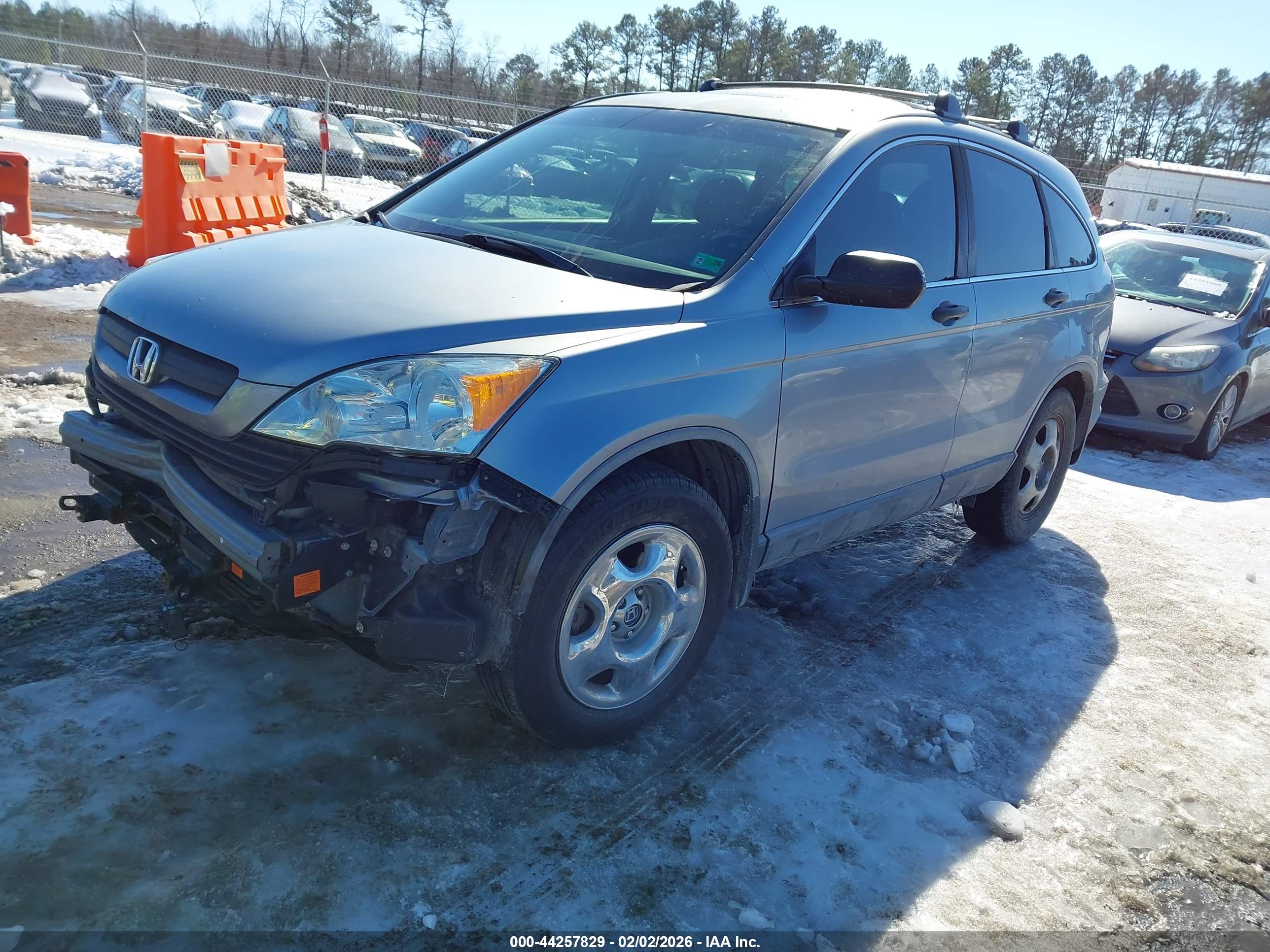 HONDA CR-V image 2