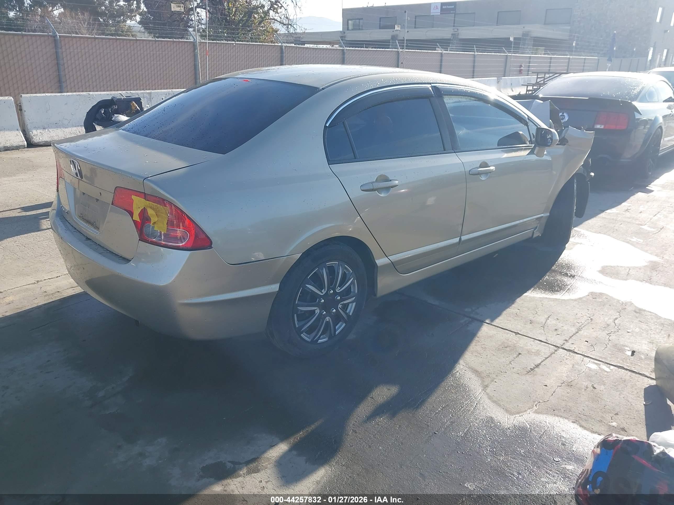 HONDA CIVIC image 4