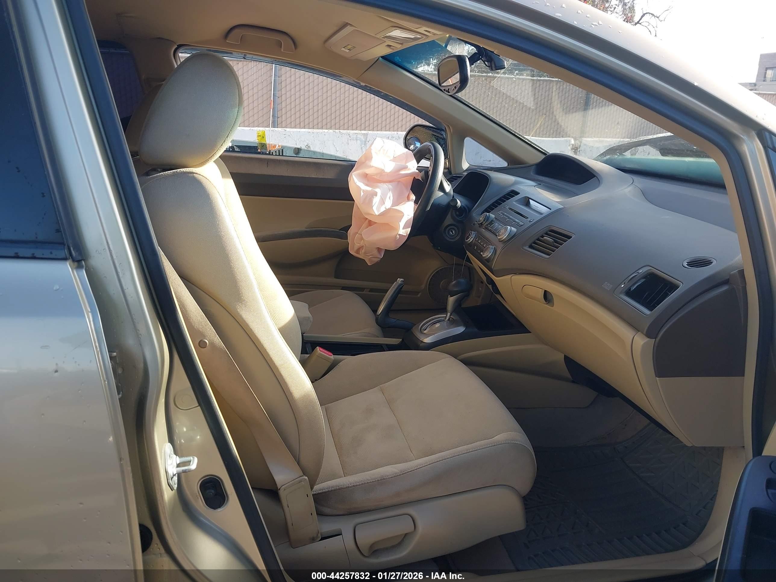 HONDA CIVIC image 5