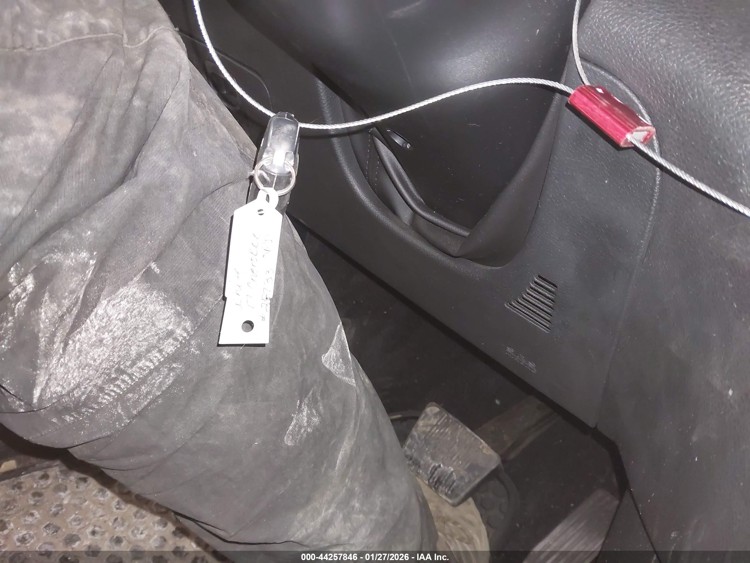 JEEP CHEROKEE image 11