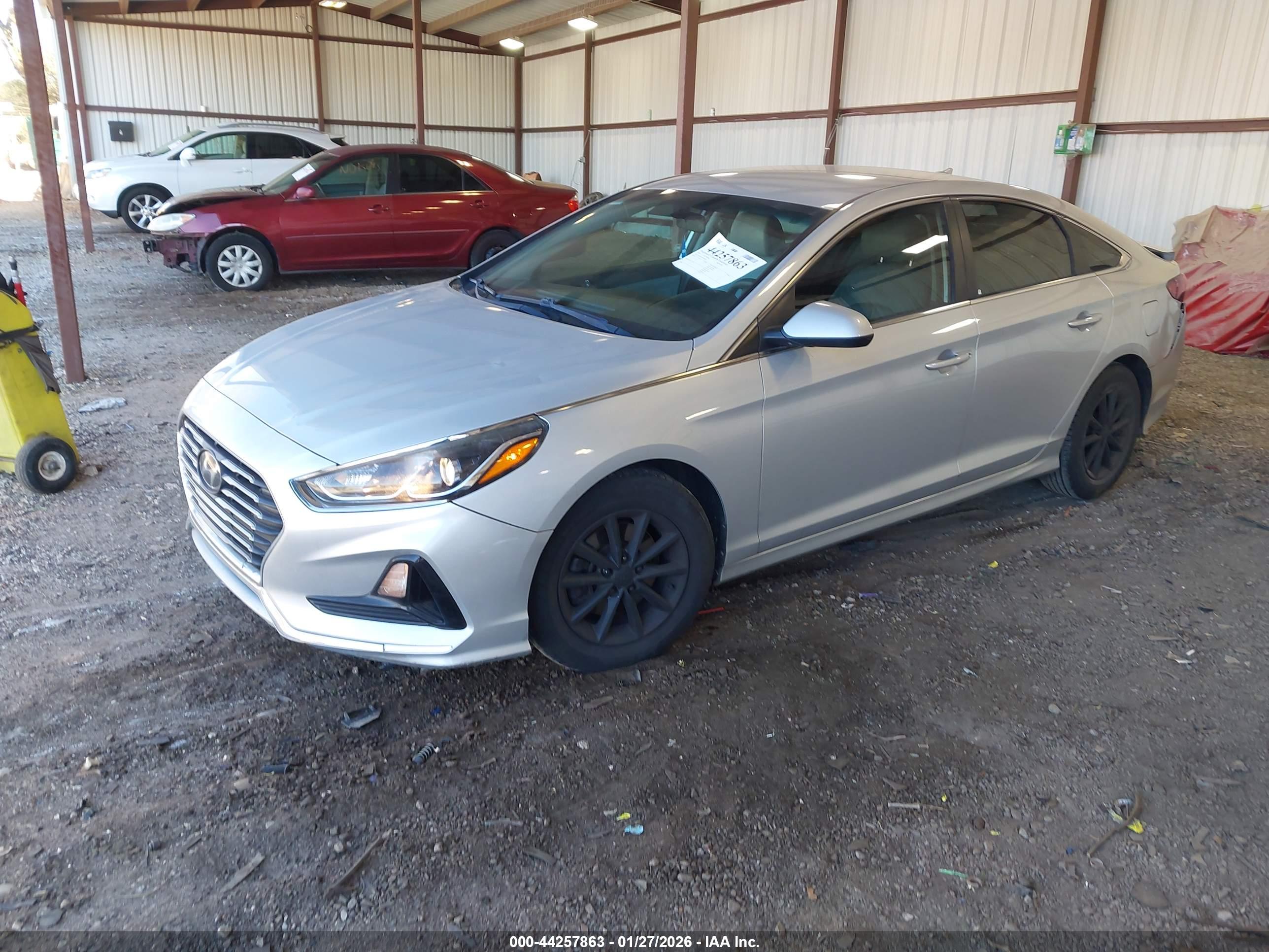 HYUNDAI SONATA image 2