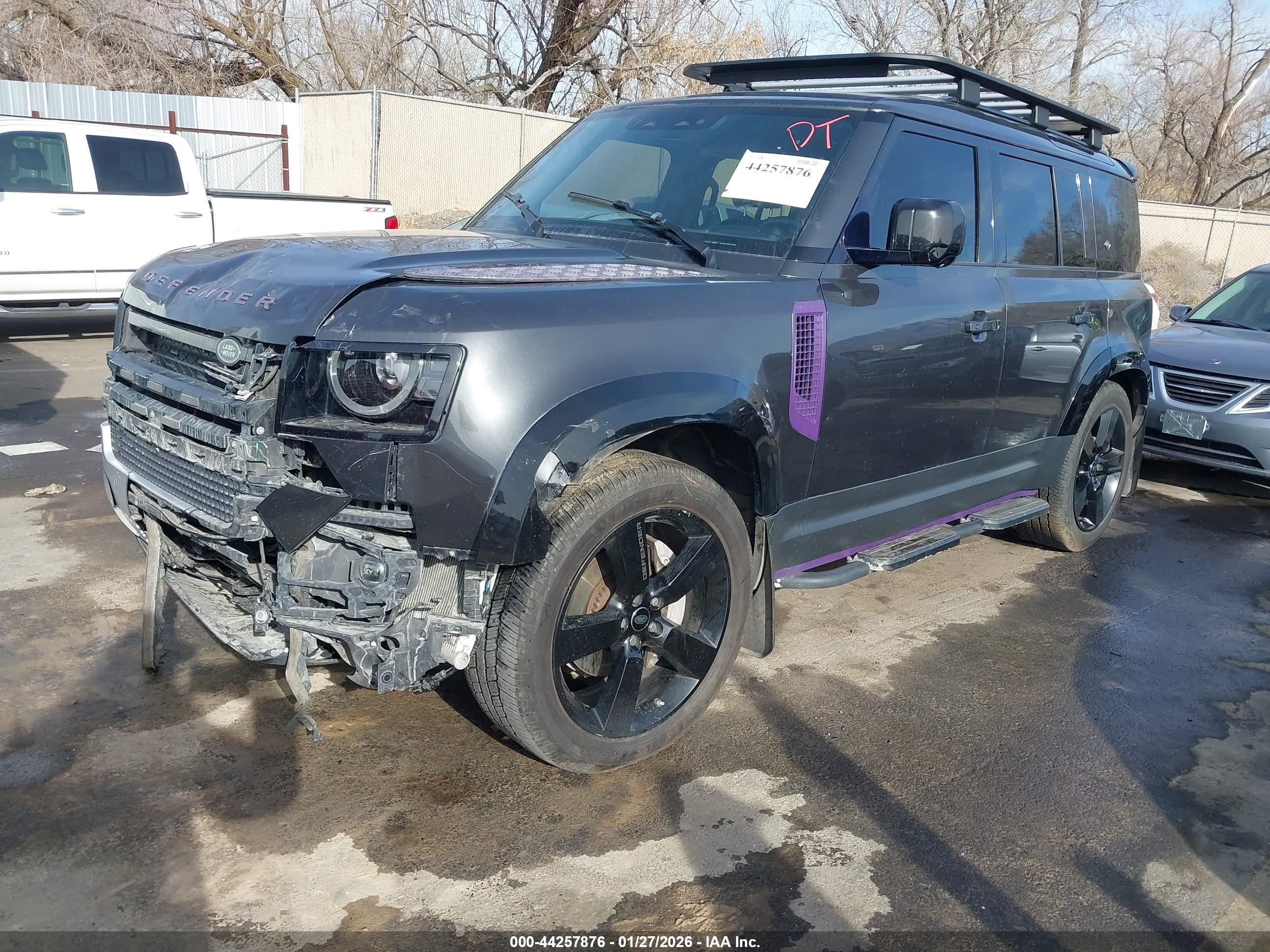 LAND ROVER image 2