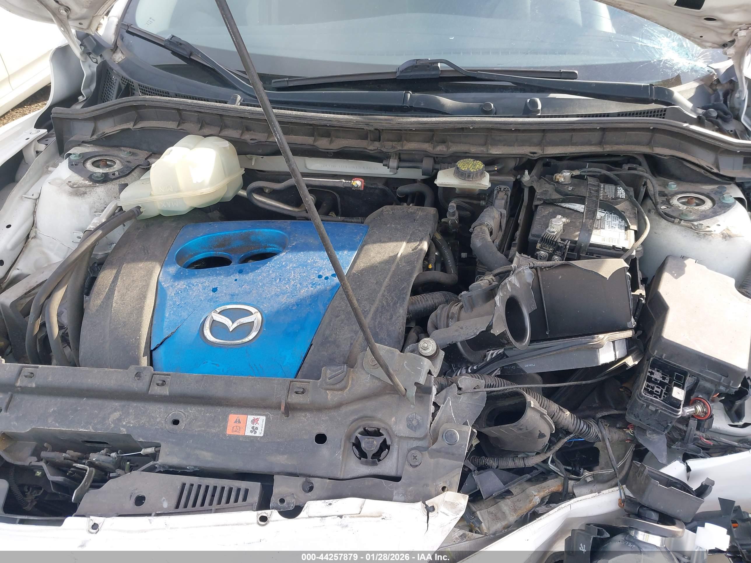 MAZDA MAZDA3 image 10