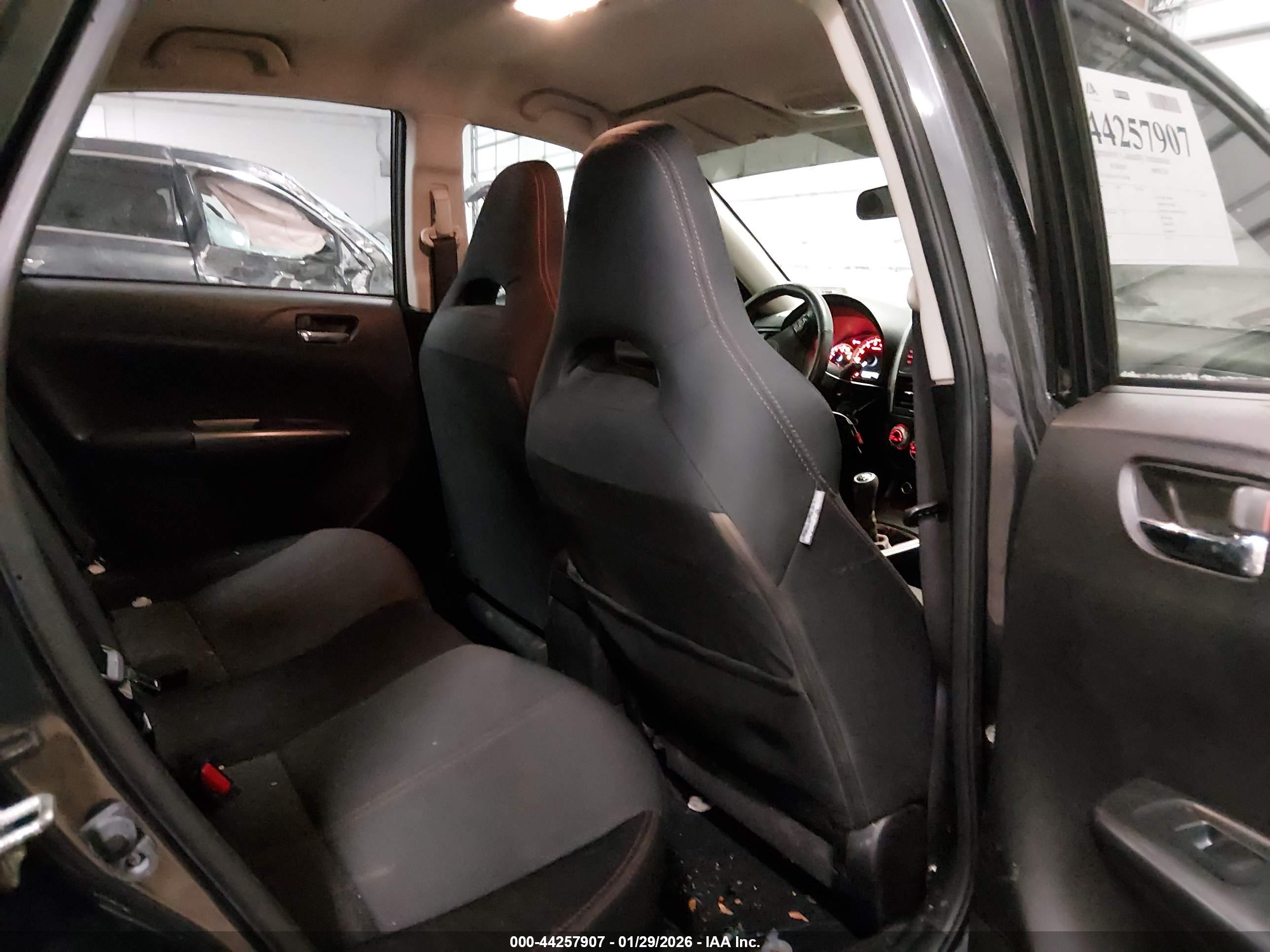 SUBARU IMPREZA image 8