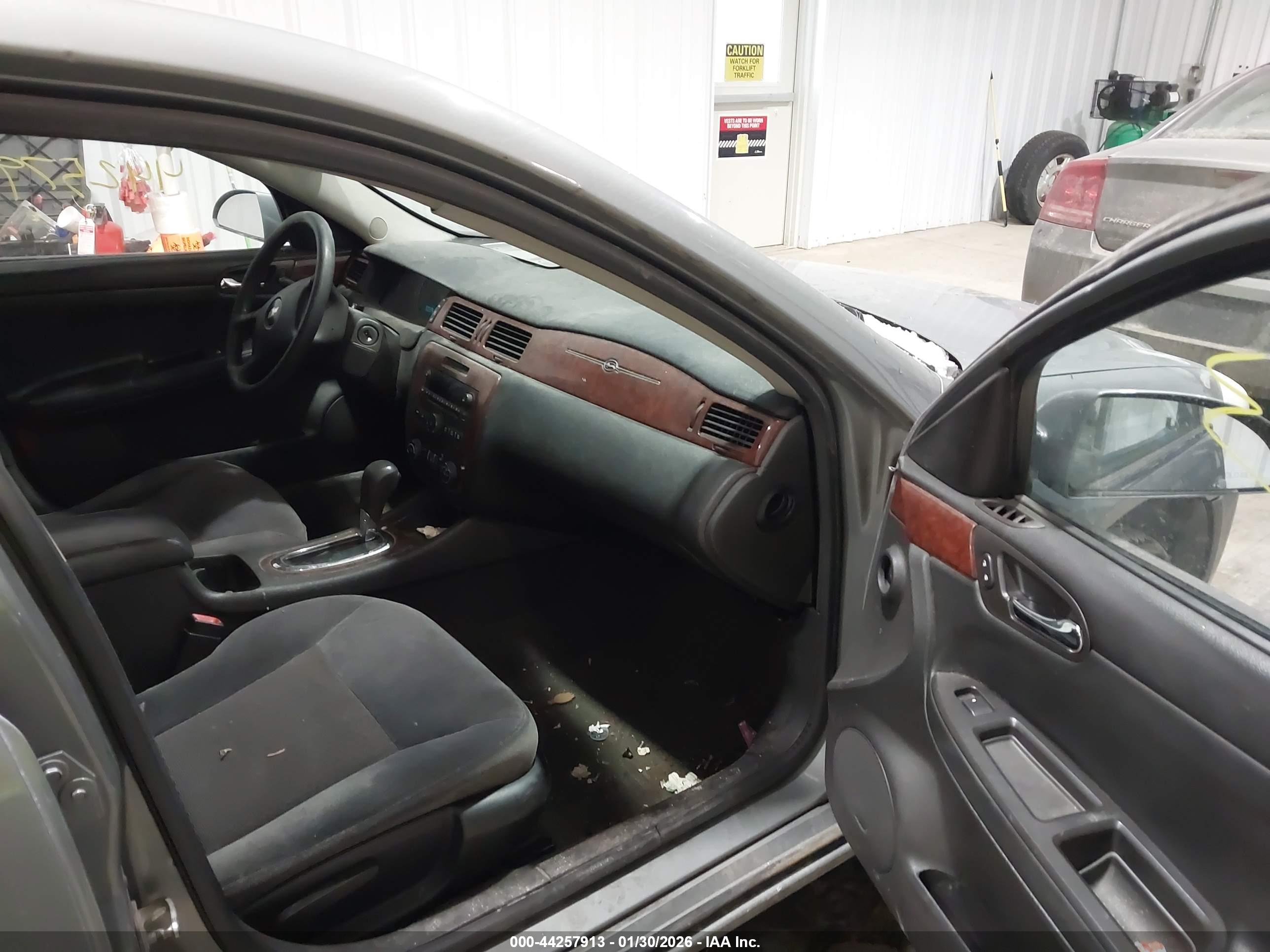 CHEVROLET IMPALA image 5