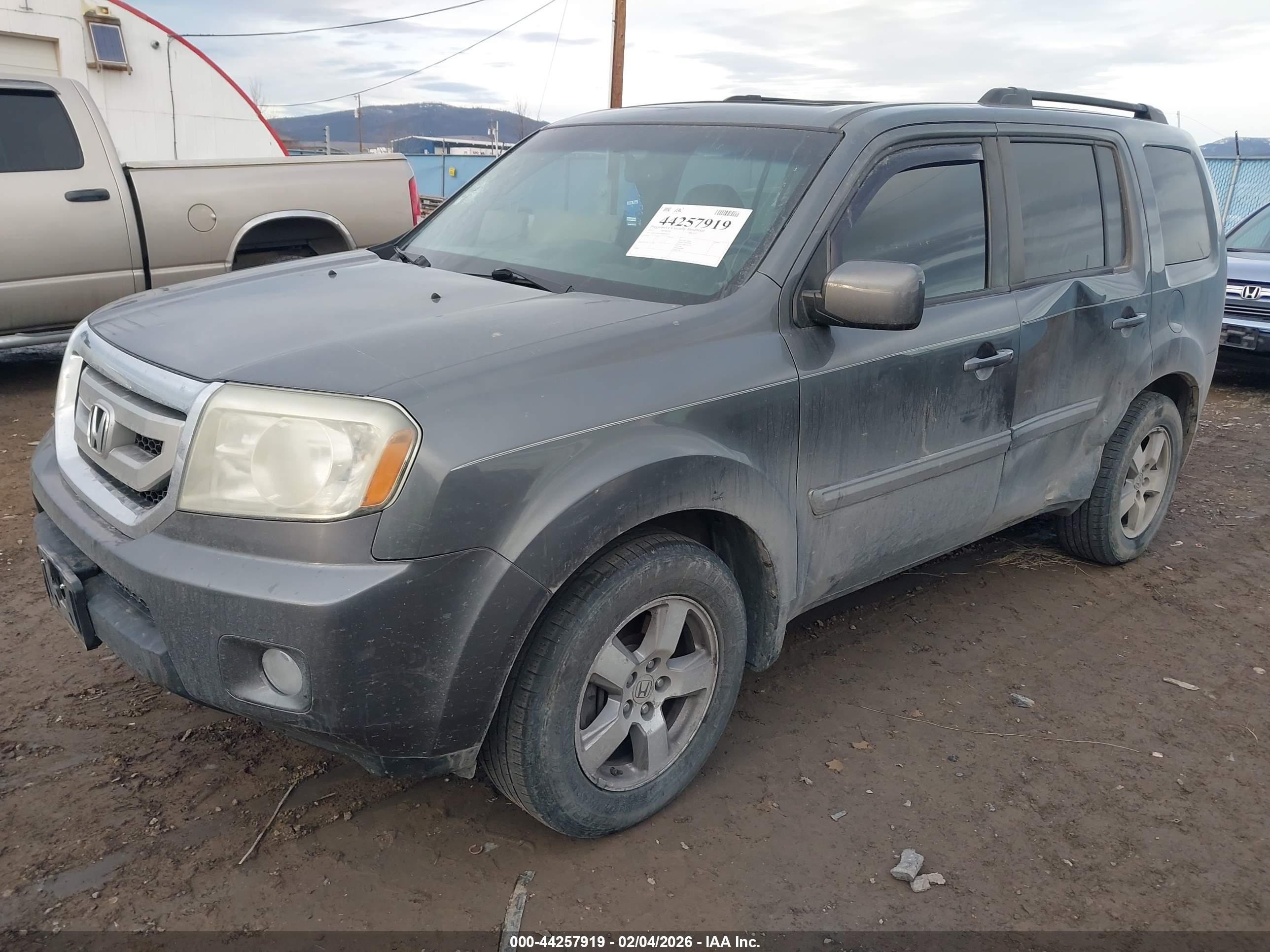 HONDA PILOT image 2
