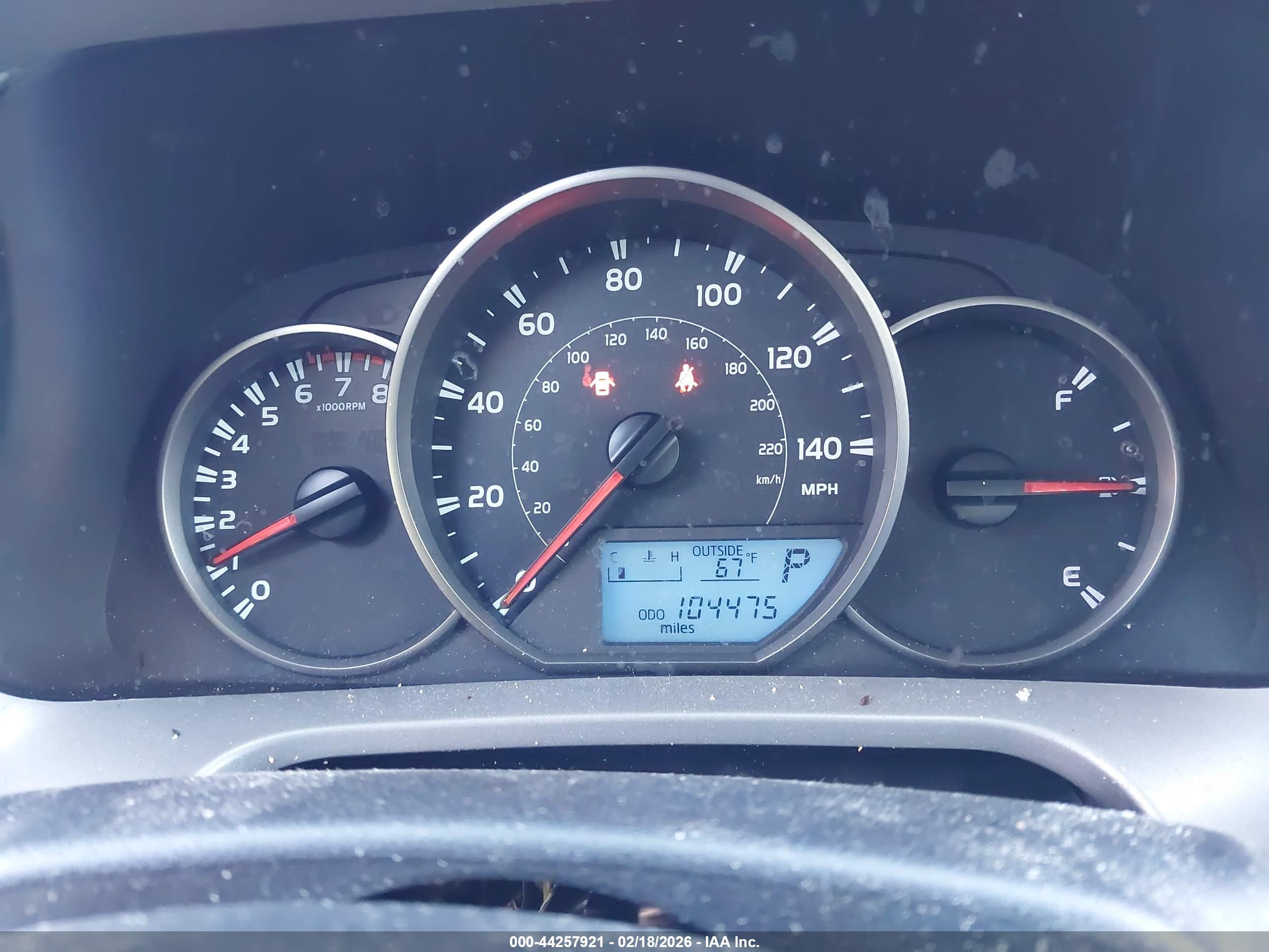 TOYOTA RAV4 image 7