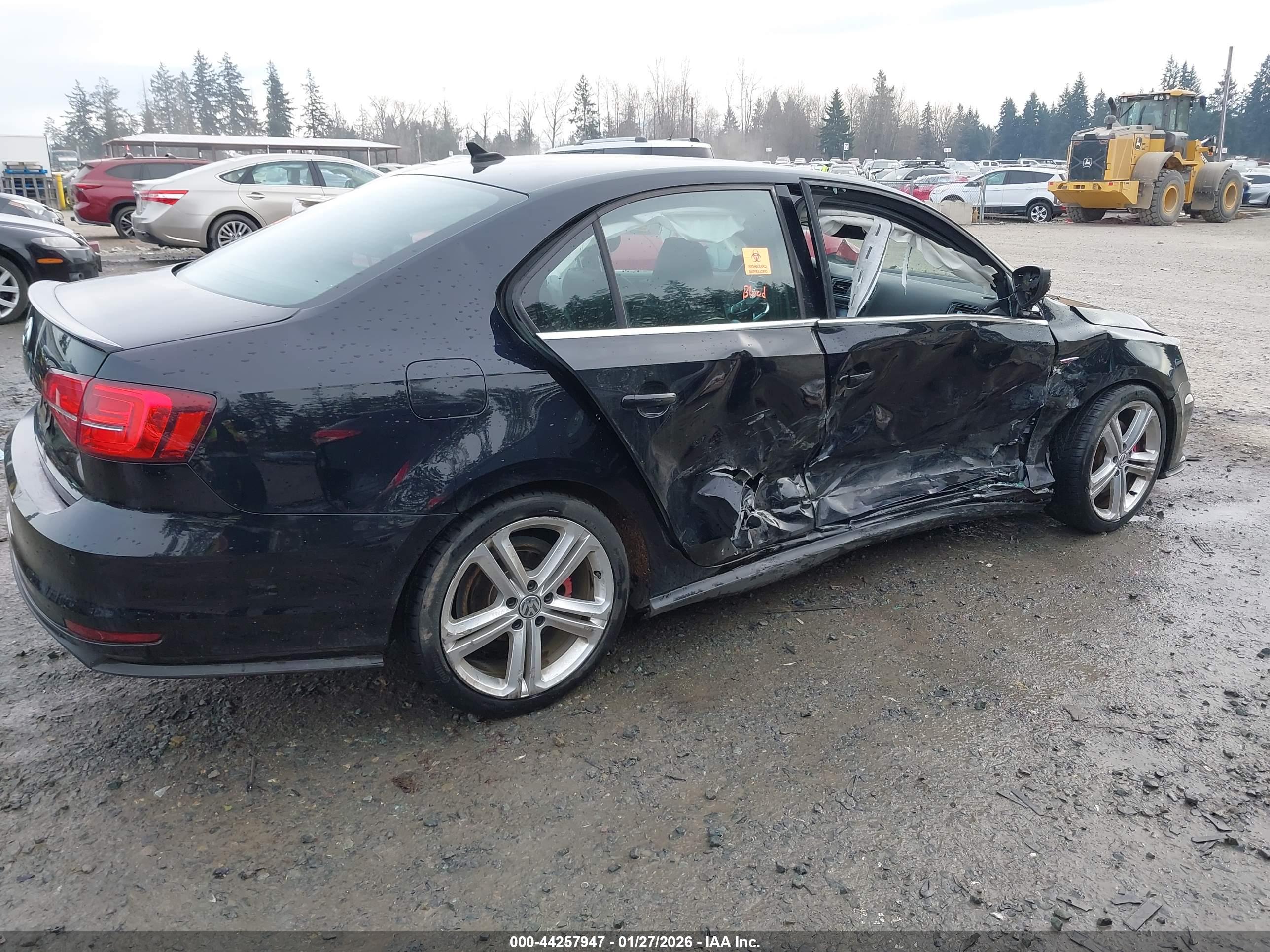 VOLKSWAGEN JETTA image 6