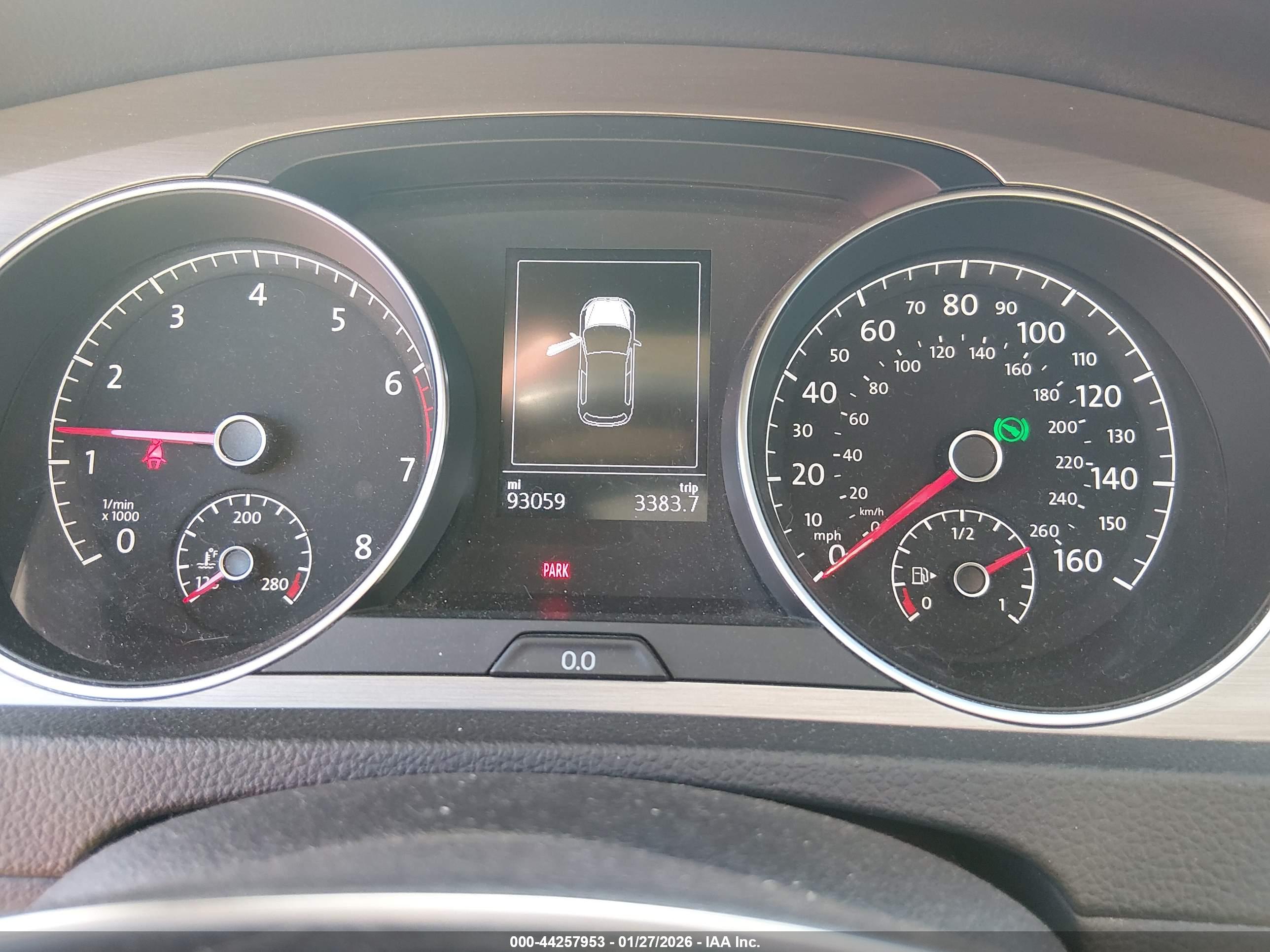 VOLKSWAGEN GOLF image 7