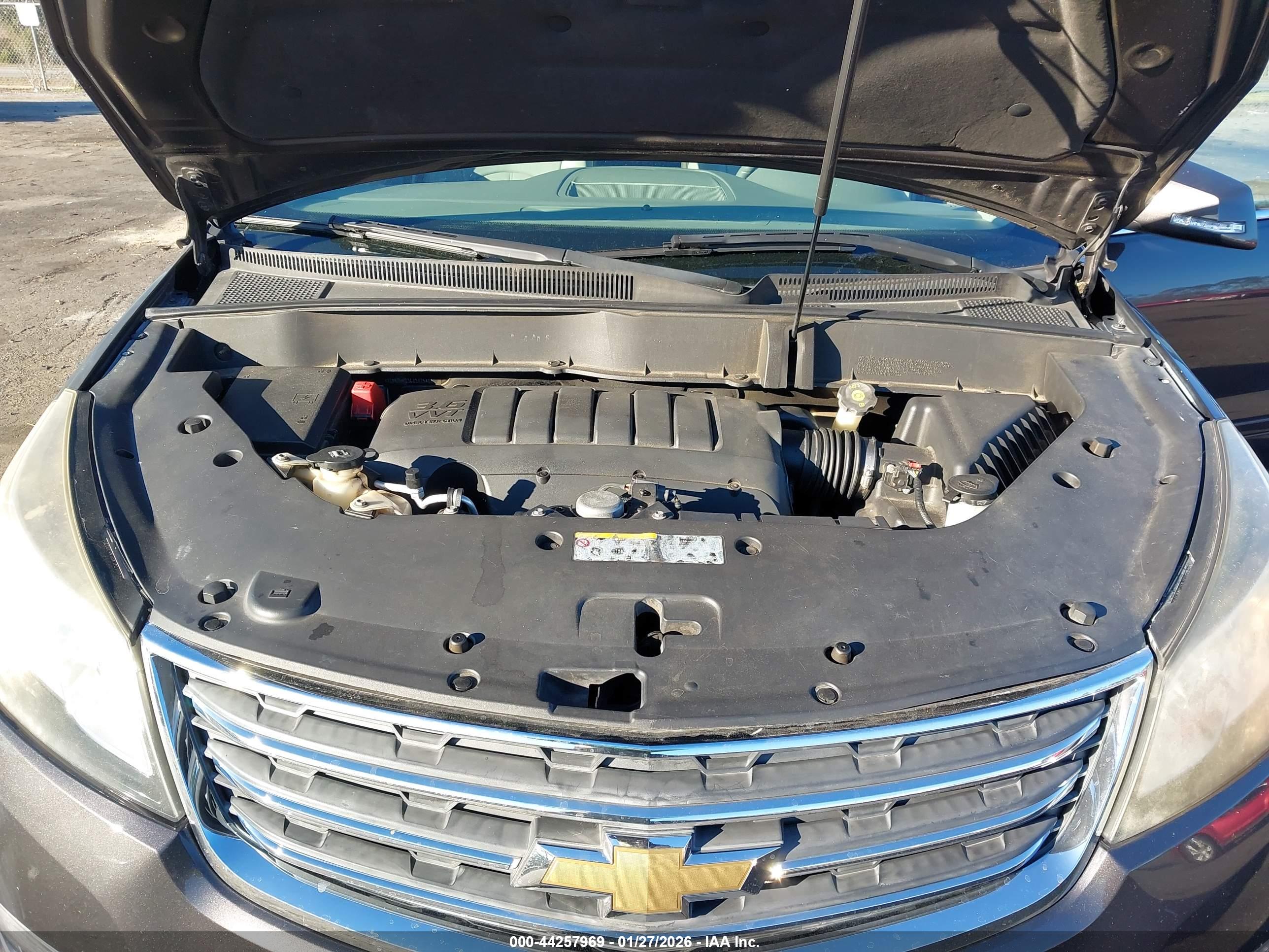 CHEVROLET TRAVERSE image 10