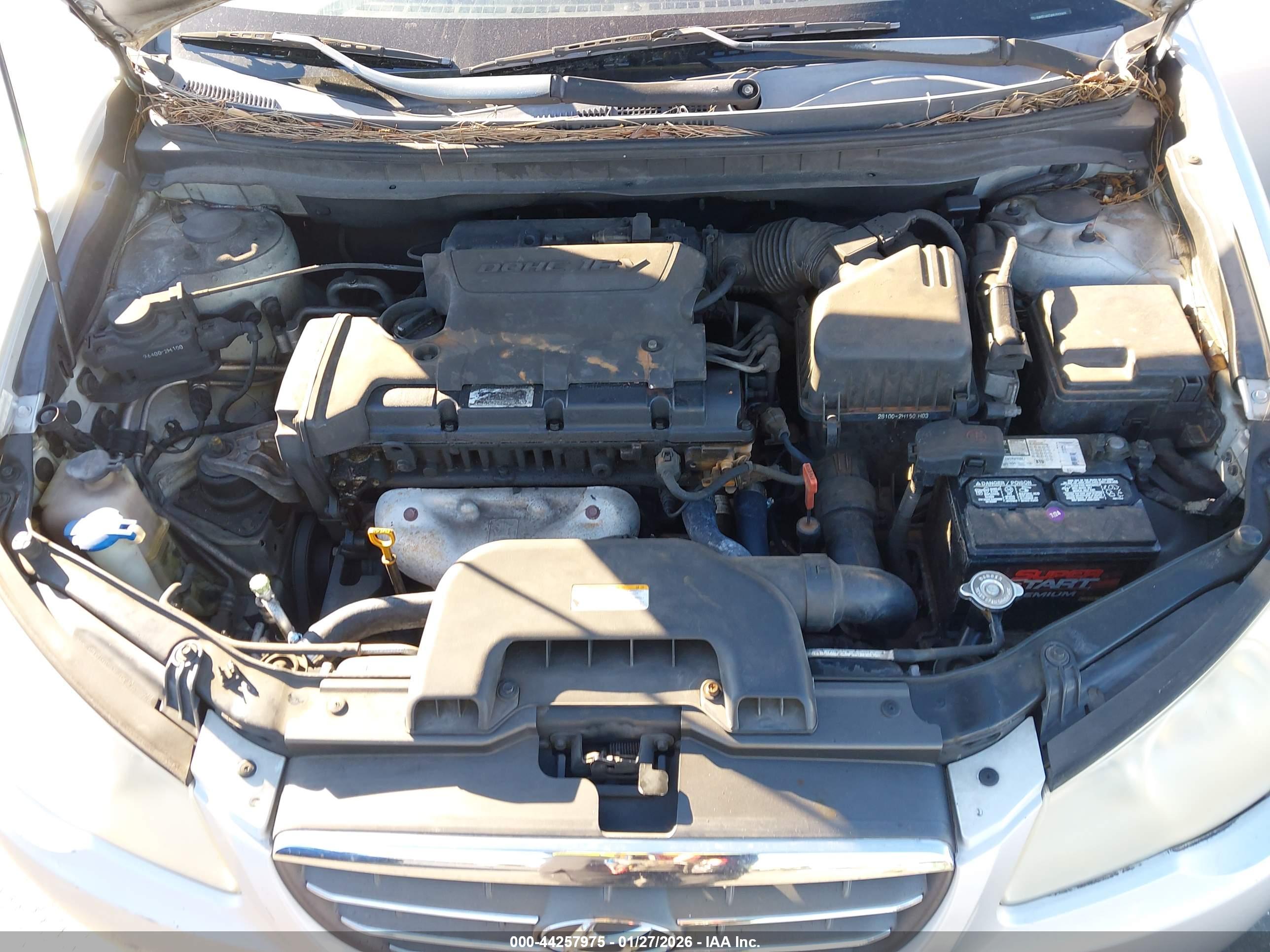 HYUNDAI ELANTRA image 10